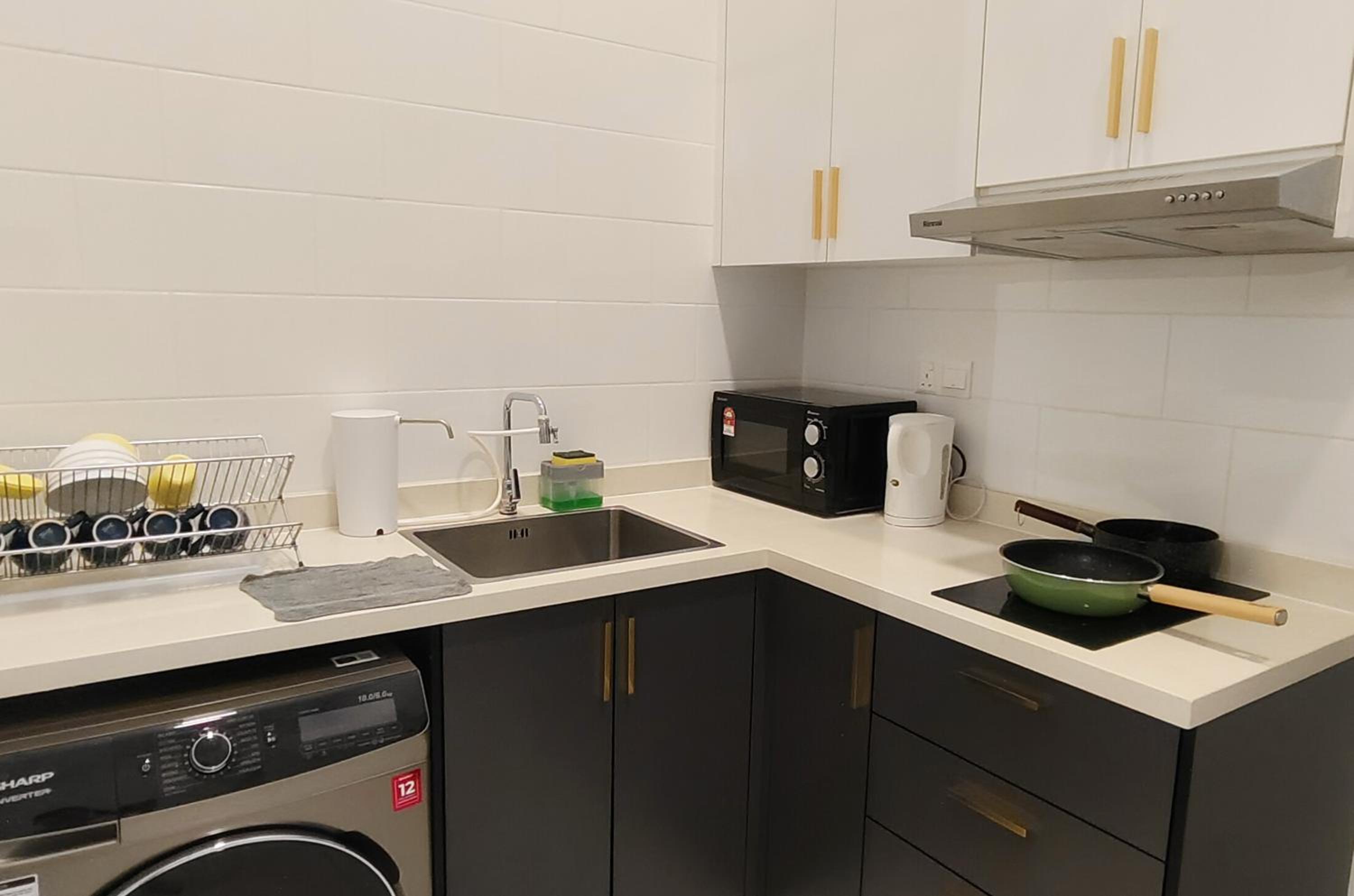 Arte Cheras KL CityView, NearMRT, Netflix, 8 pax, Wifi