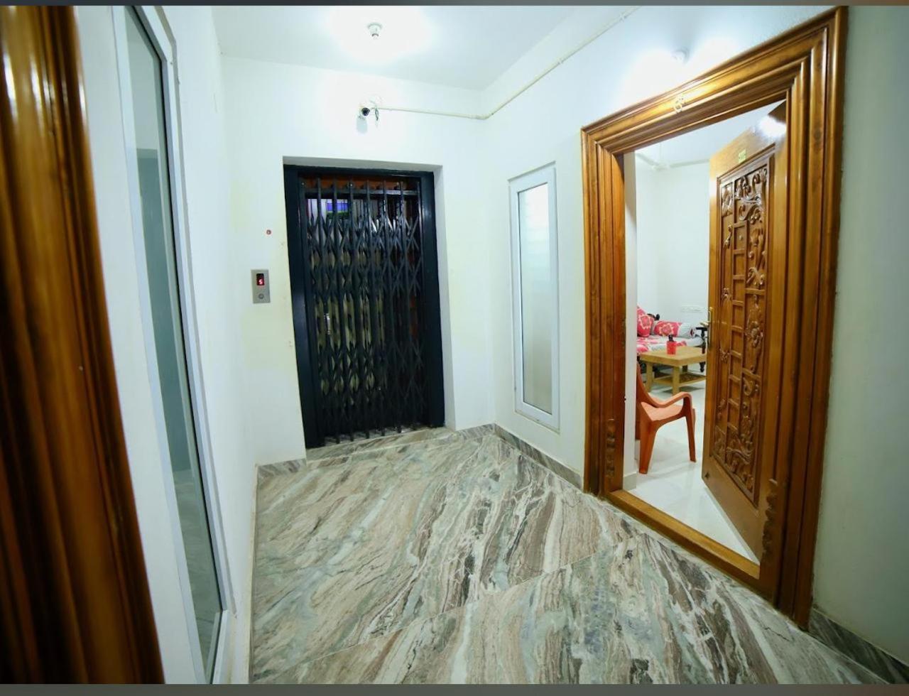 Tirupati SVP Homestay, luxury AC 2BHK flats, free Wifi ,TV, Kitchen, near to Alipiri Fly over & Highway,free AC Cab pickup from Tirupati railway station, A view 5