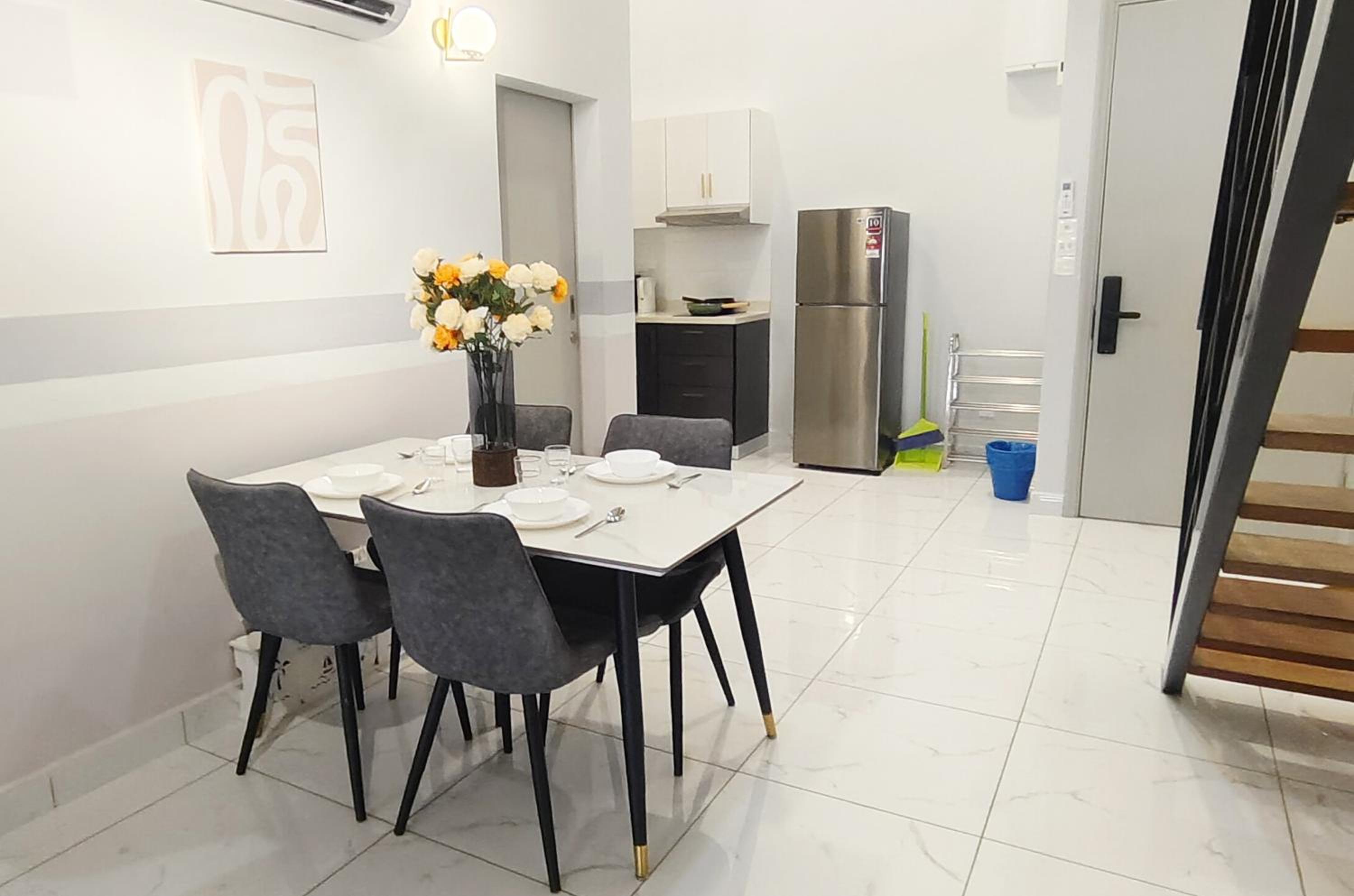 Arte Cheras KL CityView, NearMRT, Netflix, 8 pax, Wifi