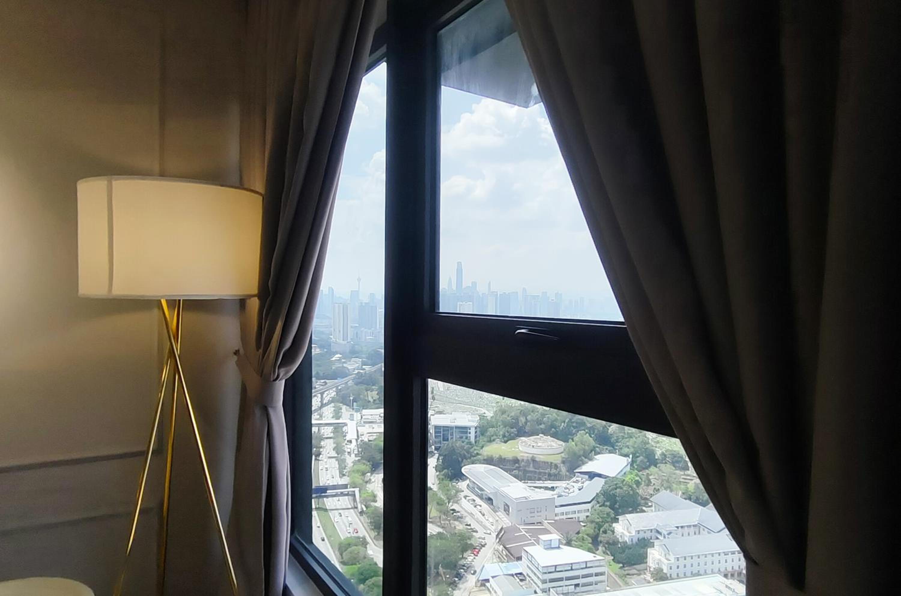 Arte Cheras KL CityView, NearMRT, Netflix, 8 pax, Wifi