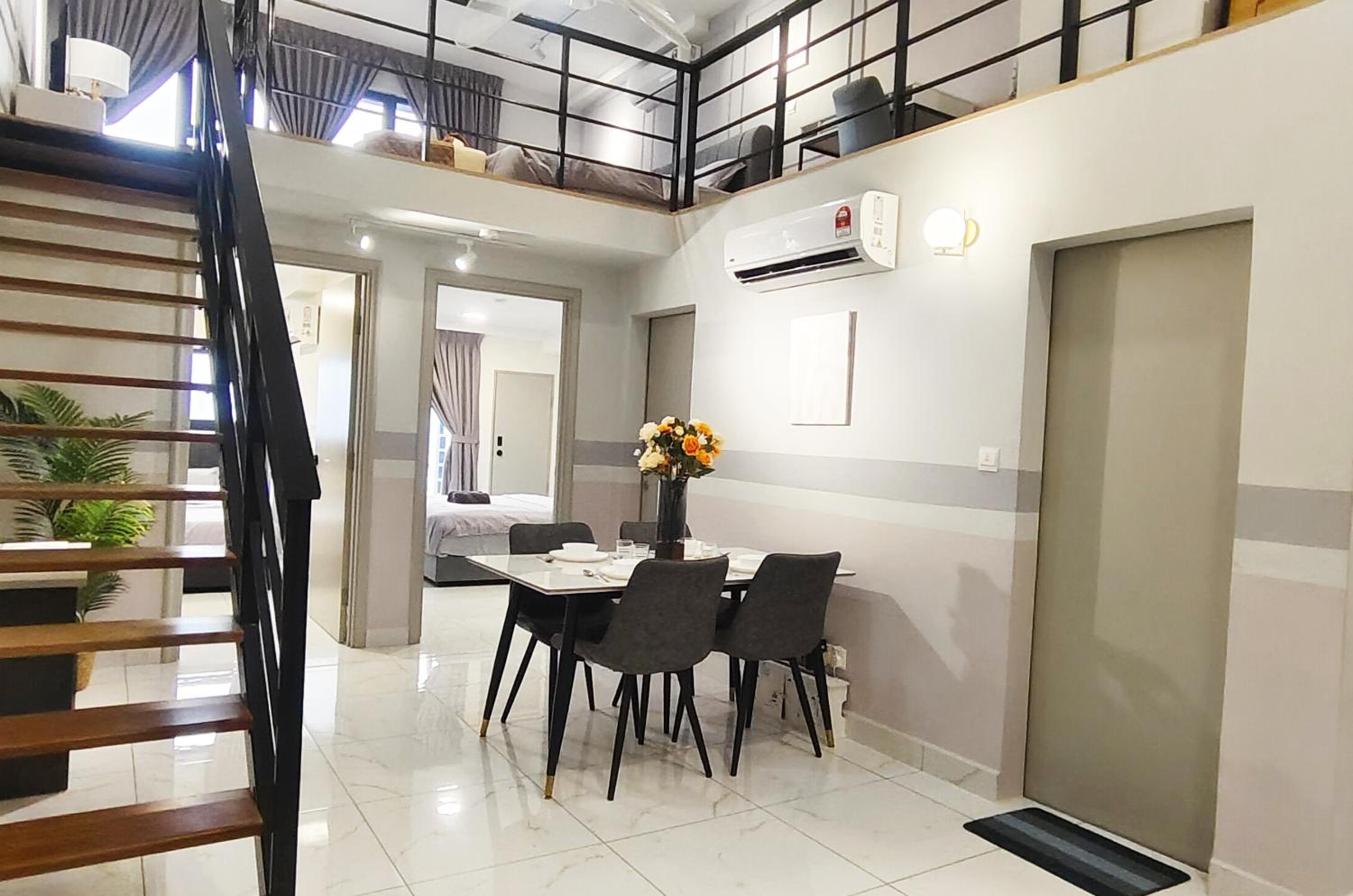 Arte Cheras KL CityView, NearMRT, Netflix, 8 pax, Wifi
