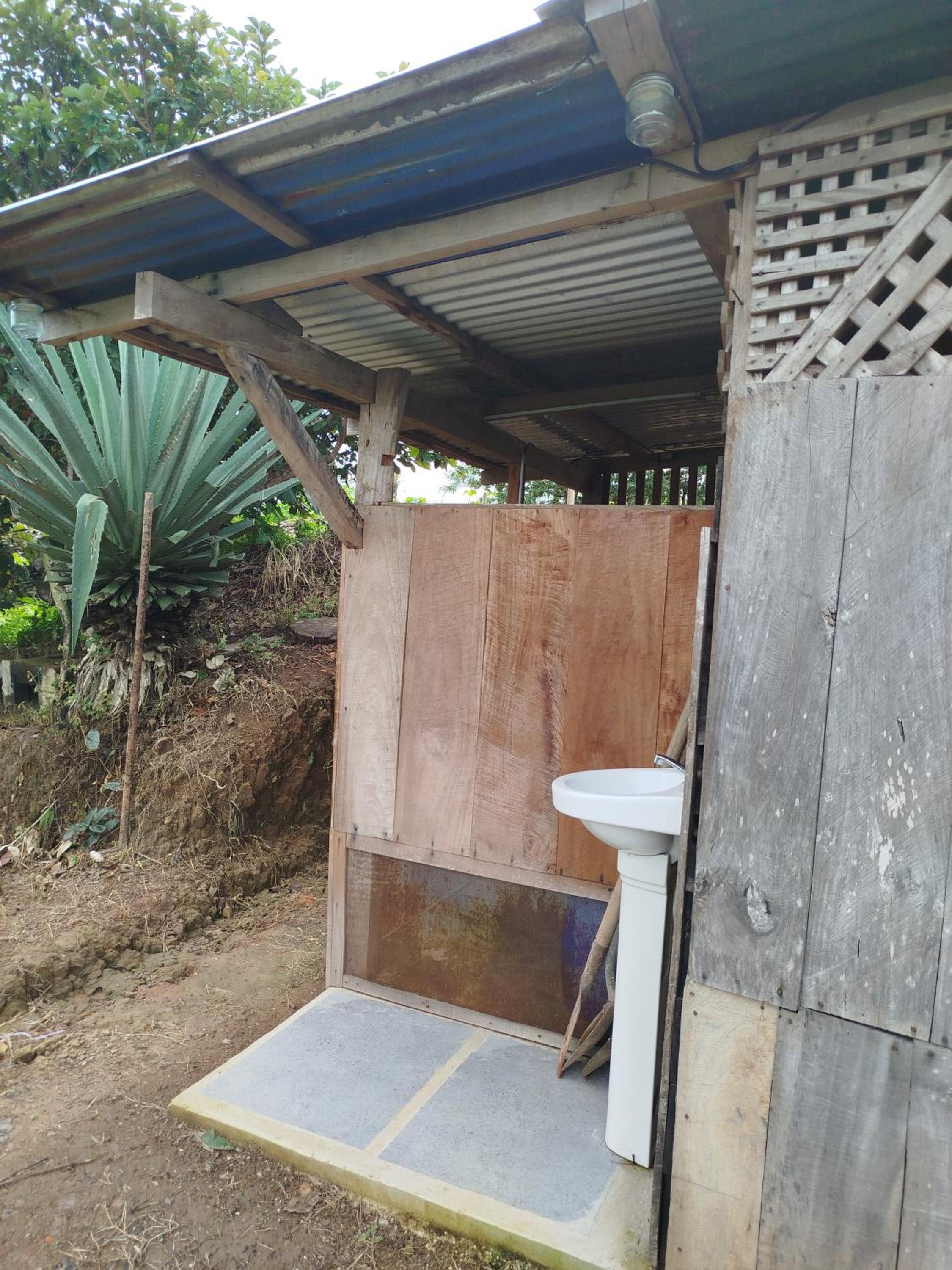 Sustainable, Off-Grid and Organic Cabins on a Farm in a Secluded Cloud Forest, Ultra Low Carbon Footprint, 4x4