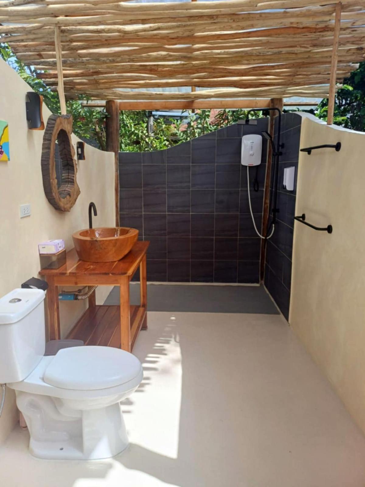 Sabai Glamping Vang Vieng view 4