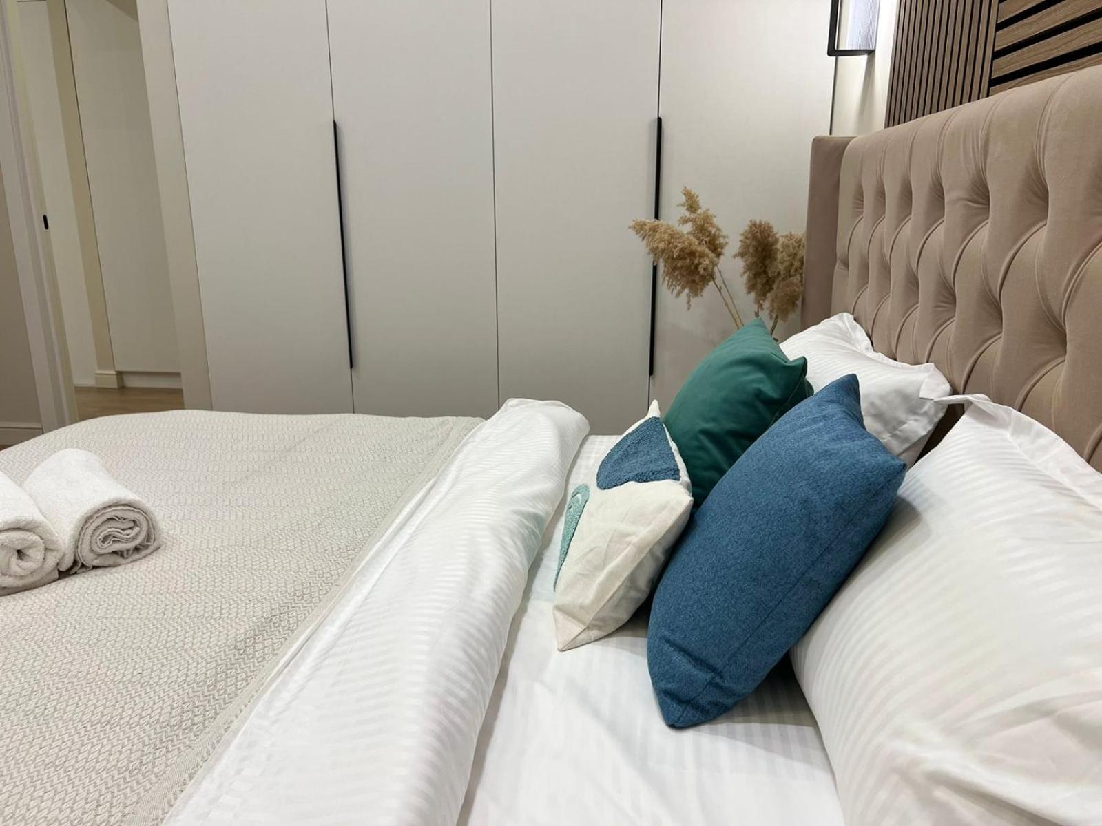 Metropole Apartment