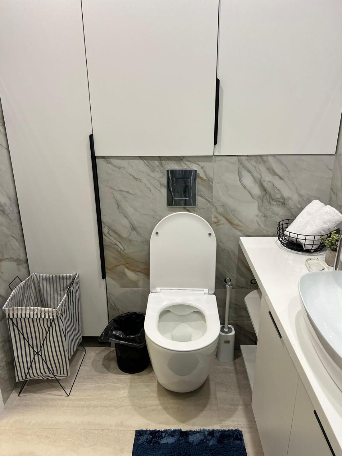 Metropole Apartment