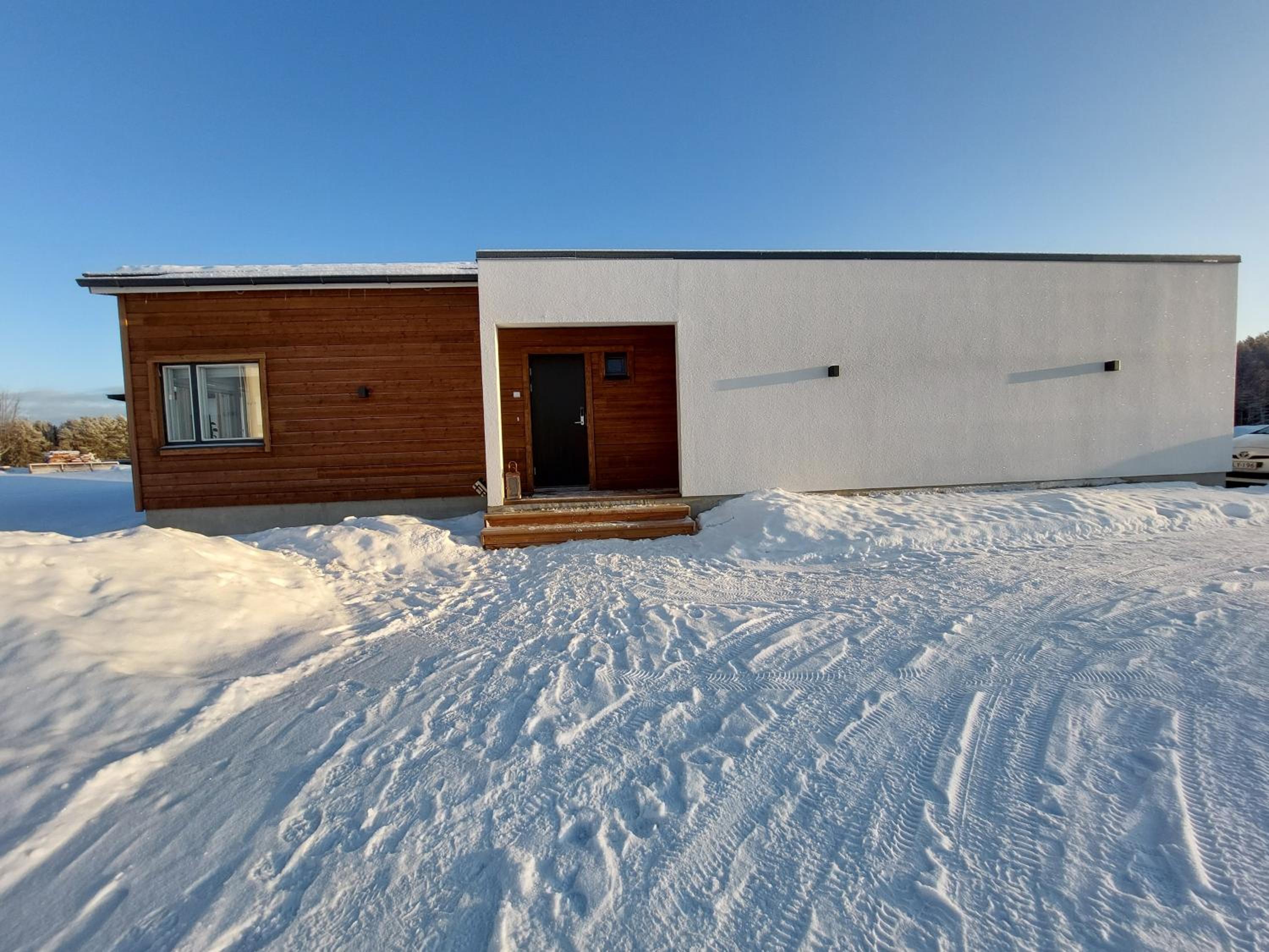 Arctic River Chalet view 2