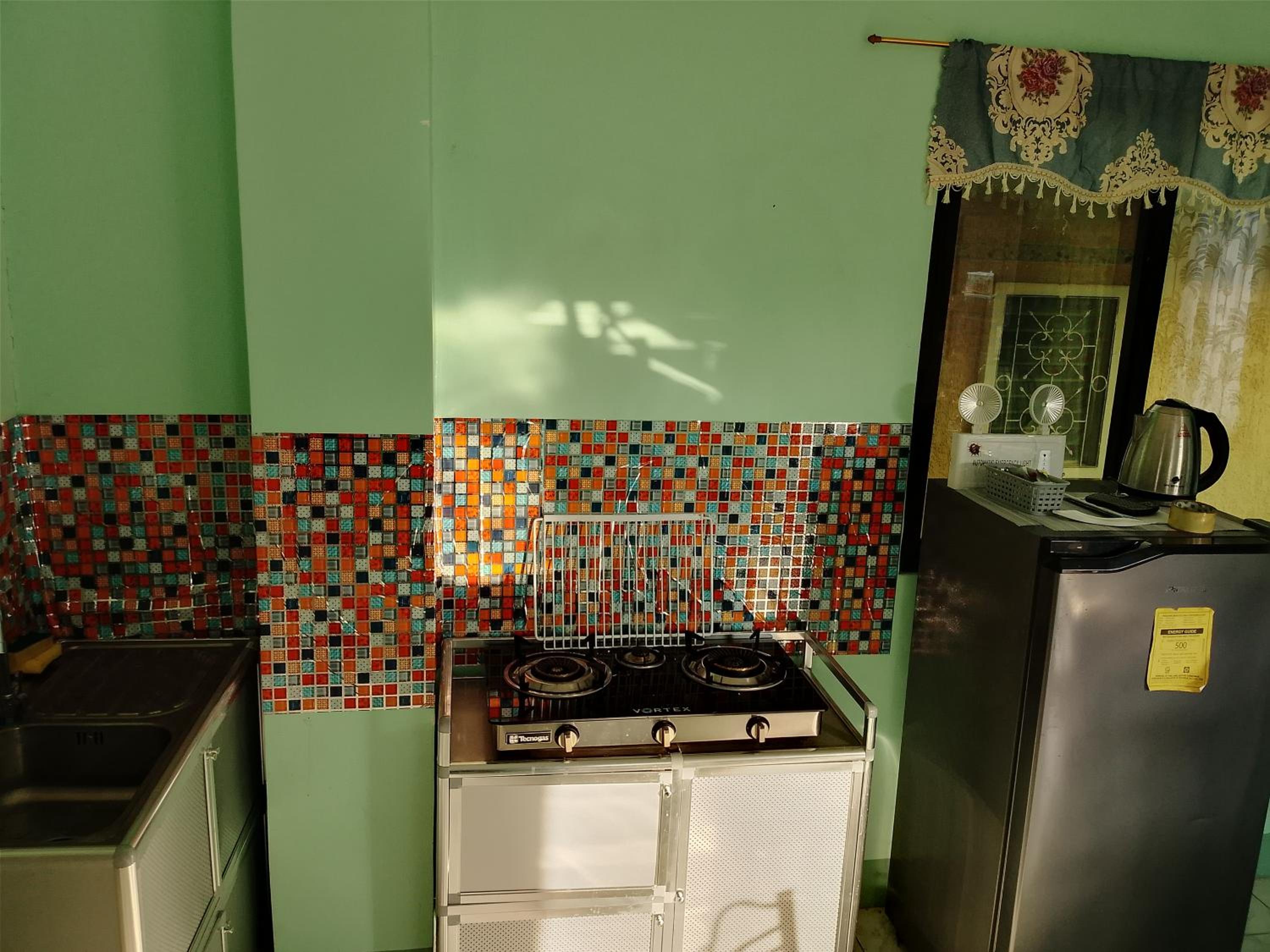 Photo 10