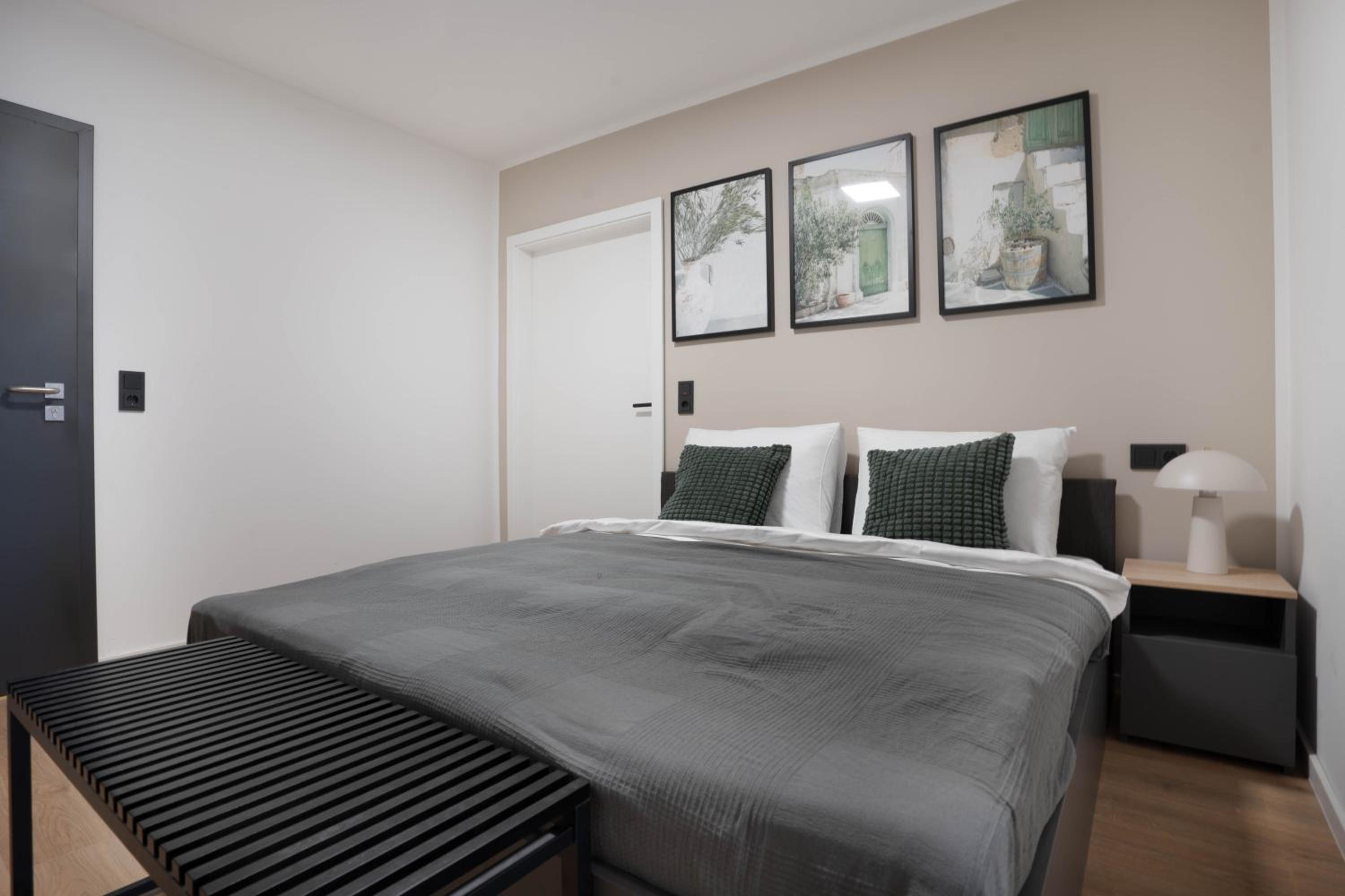 Central Bonn Apartments I home2share