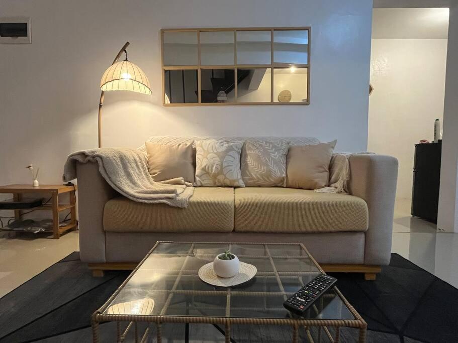A cozy 2-bedroom home in Malolos - prime location view 3