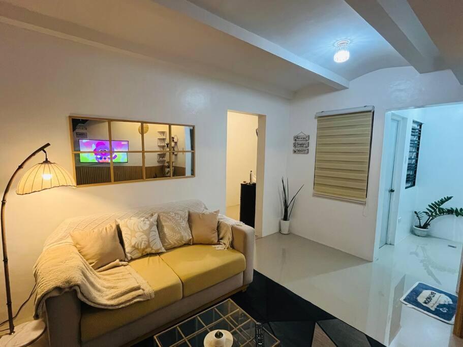 A cozy 2-bedroom home in Malolos - prime location view 4