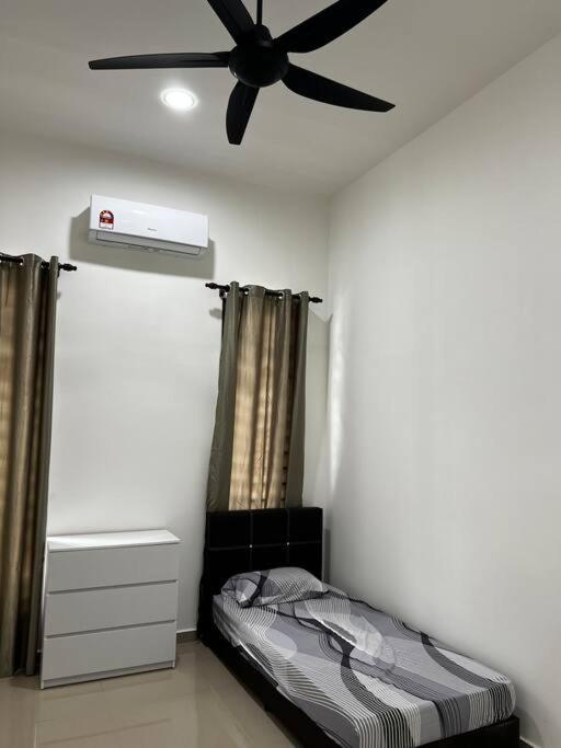 Kluang Cozy & Spacious Homestay photo 6