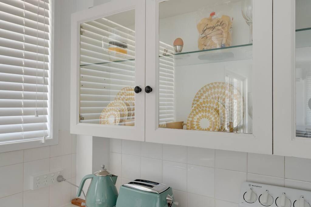 Coastal Getaway 2-BR Retreat in Palm Beach