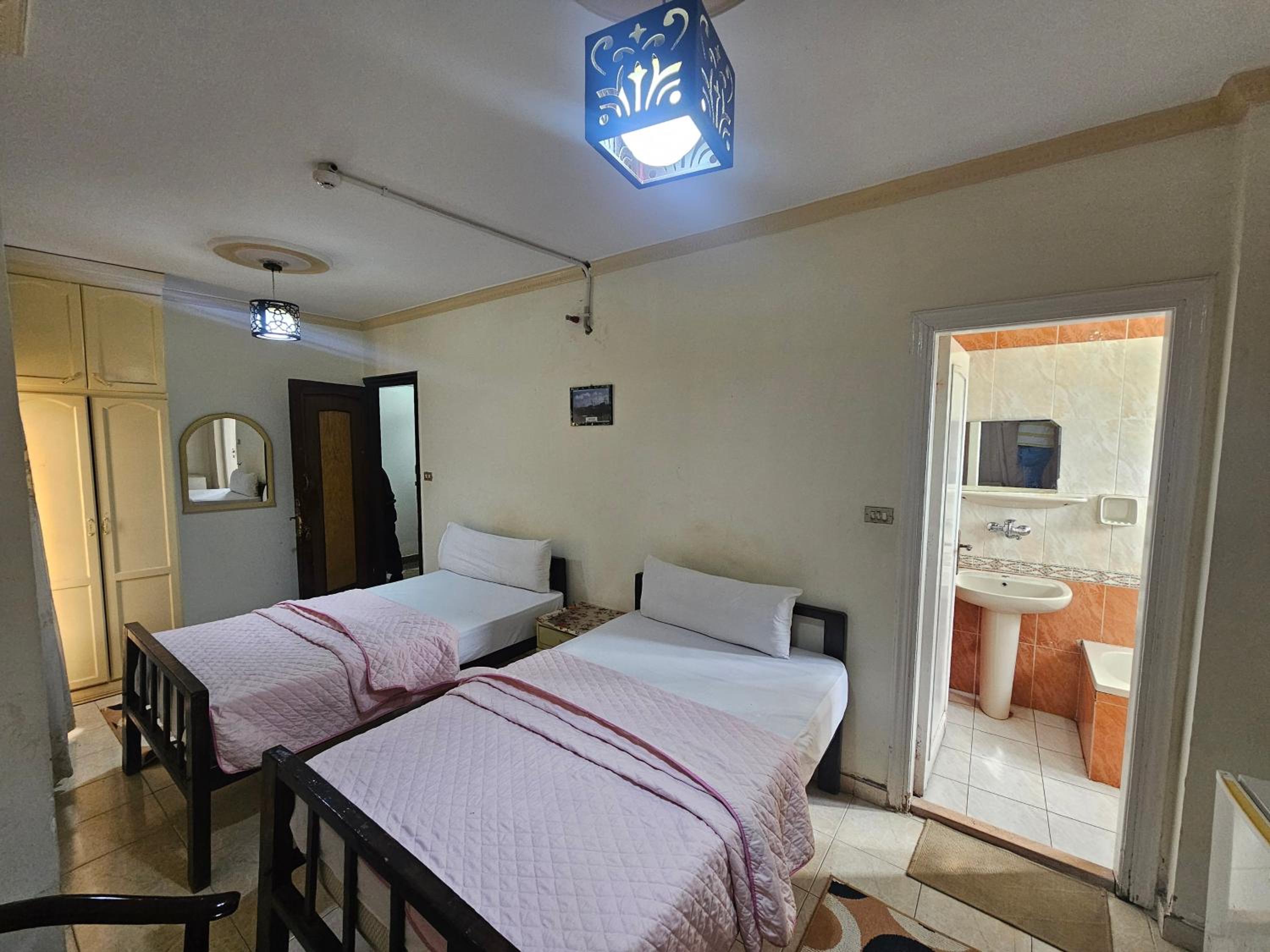 Rasheed International Hotel - Families Only