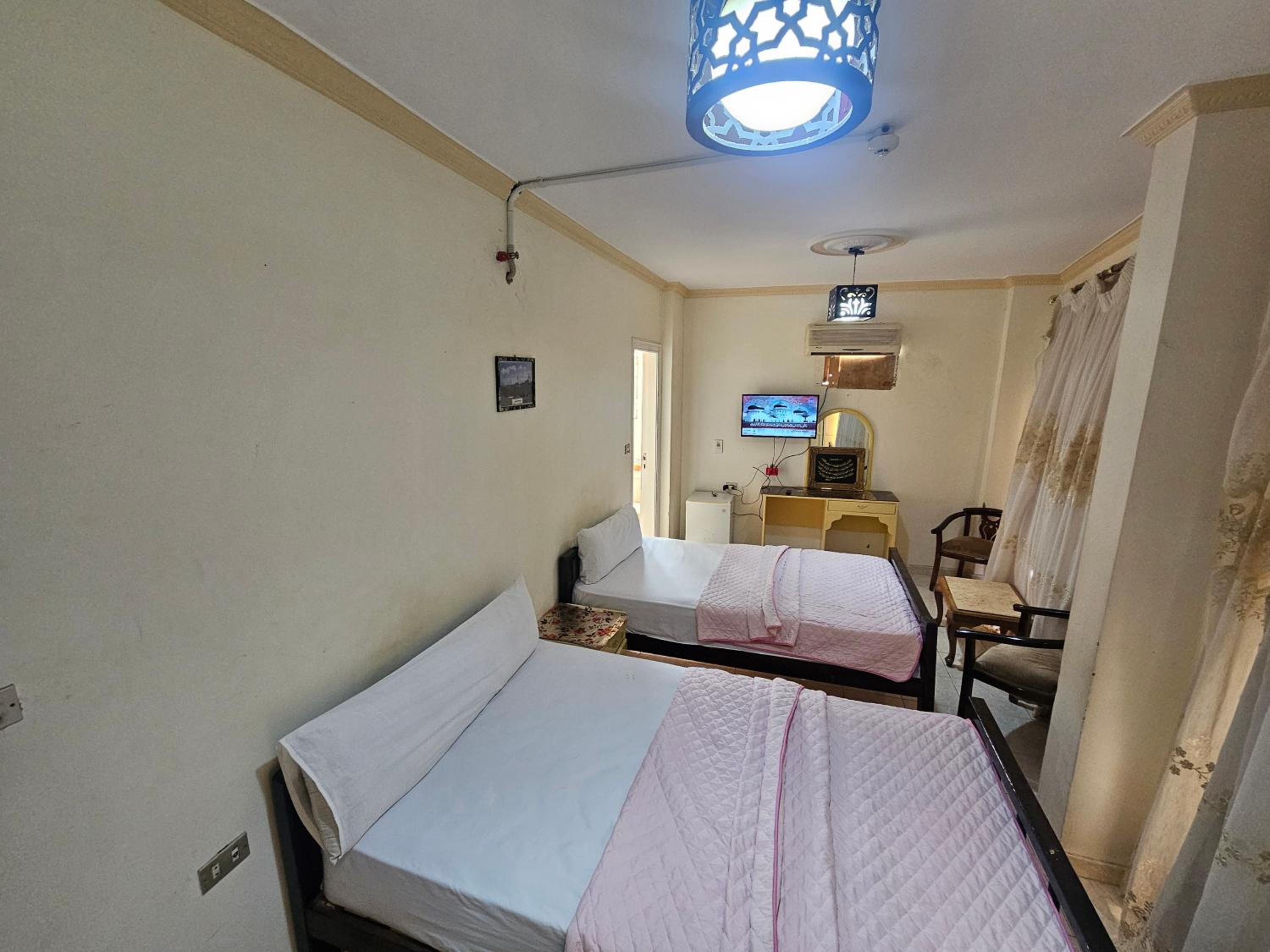 Rasheed International Hotel - Families Only