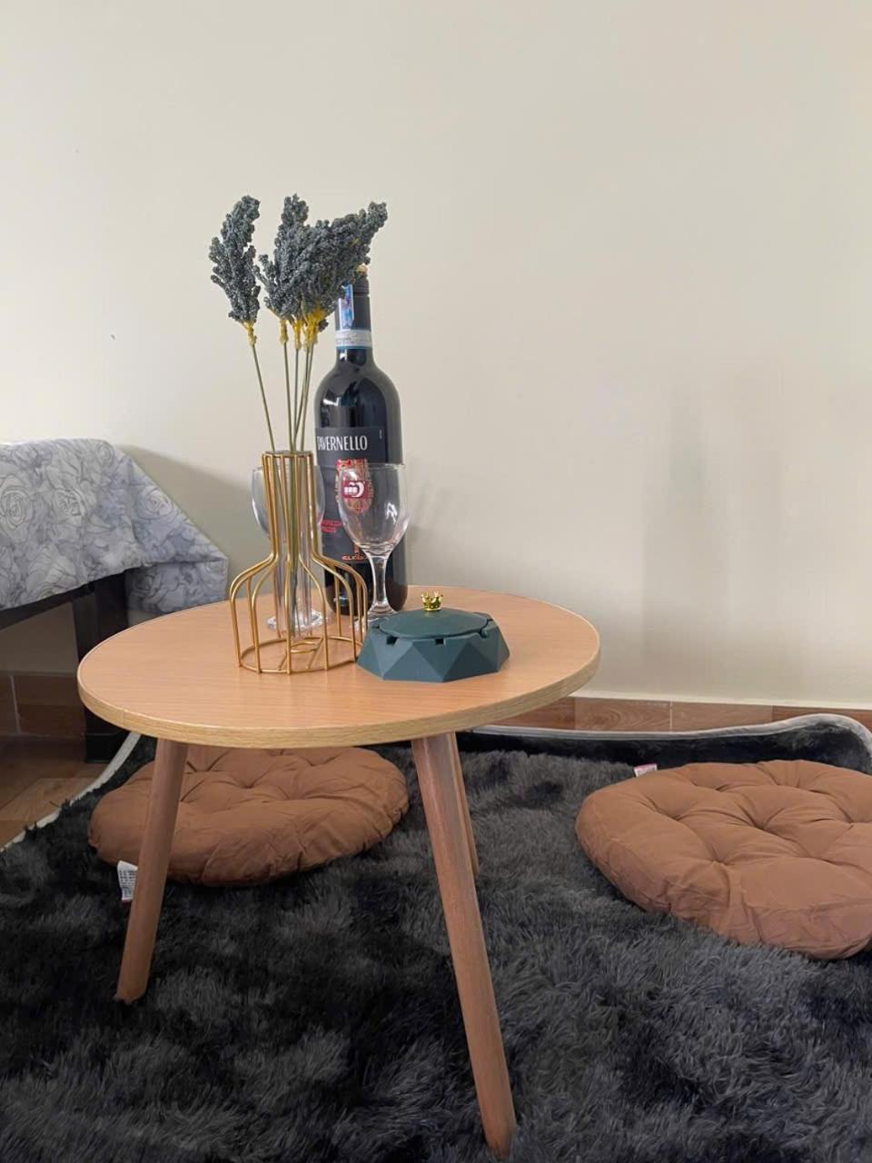 Lam Home