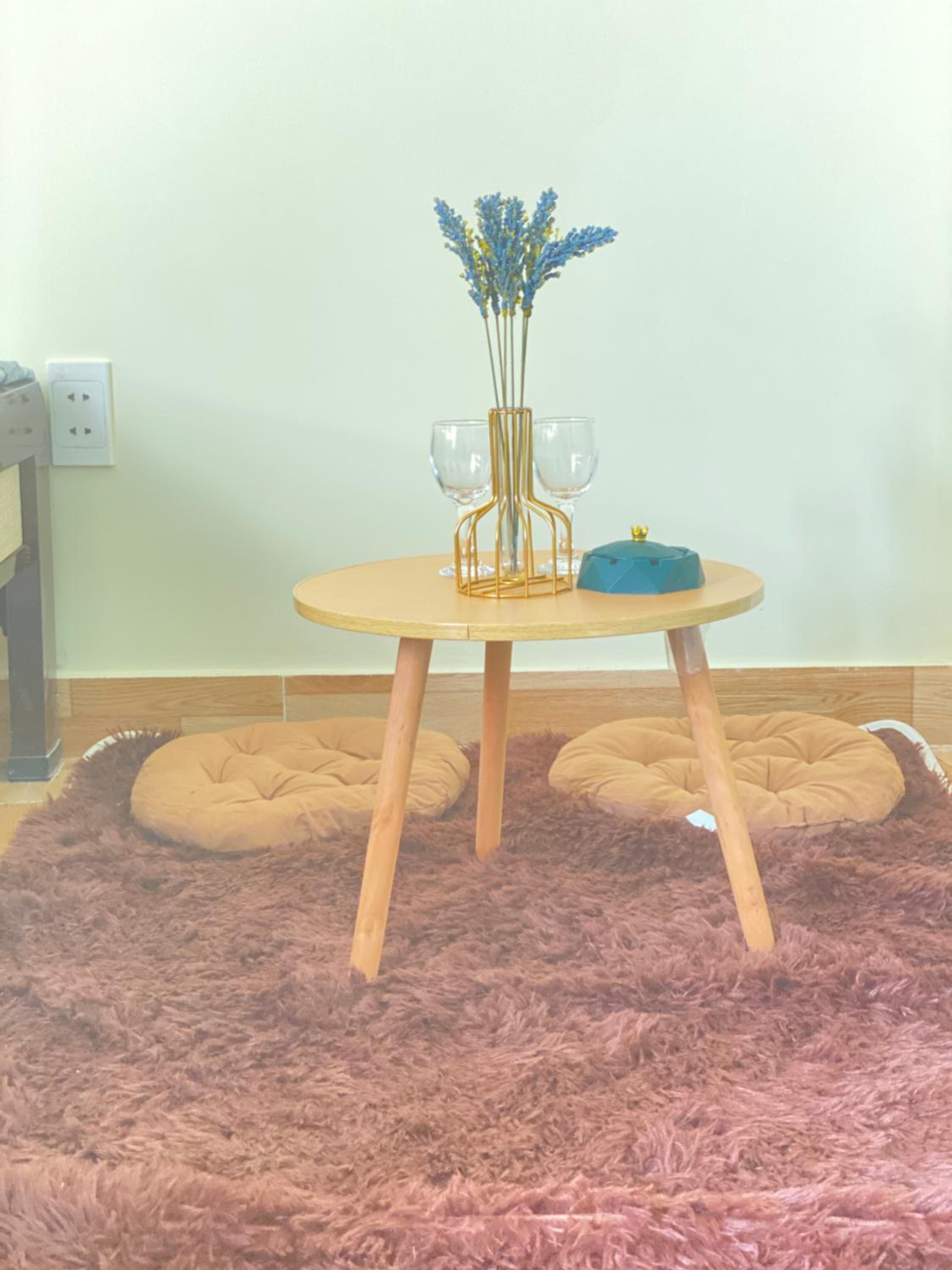 Lam Home