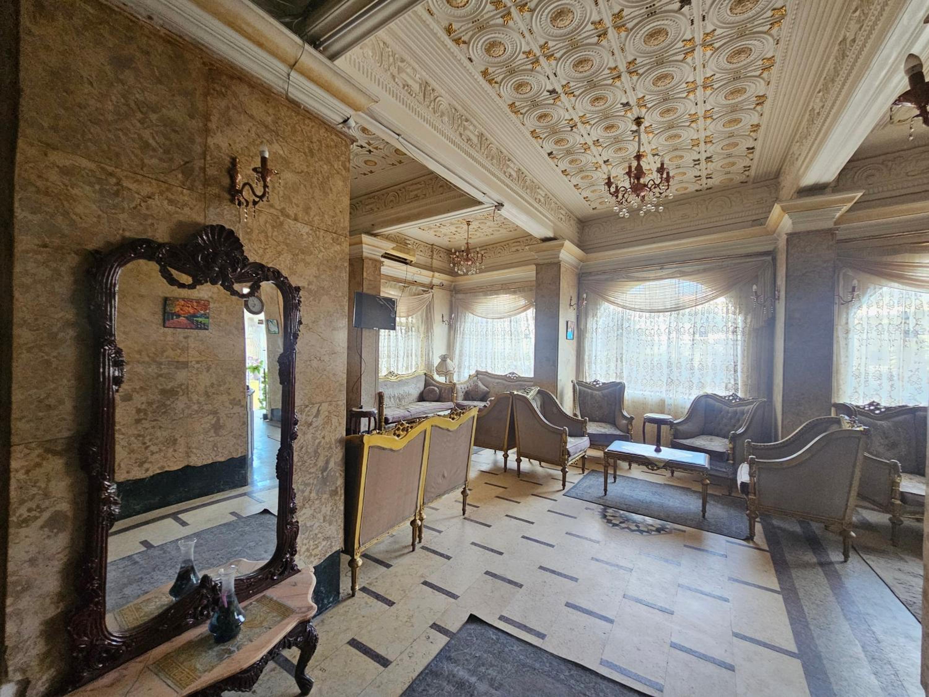 Rasheed International Hotel - Families Only