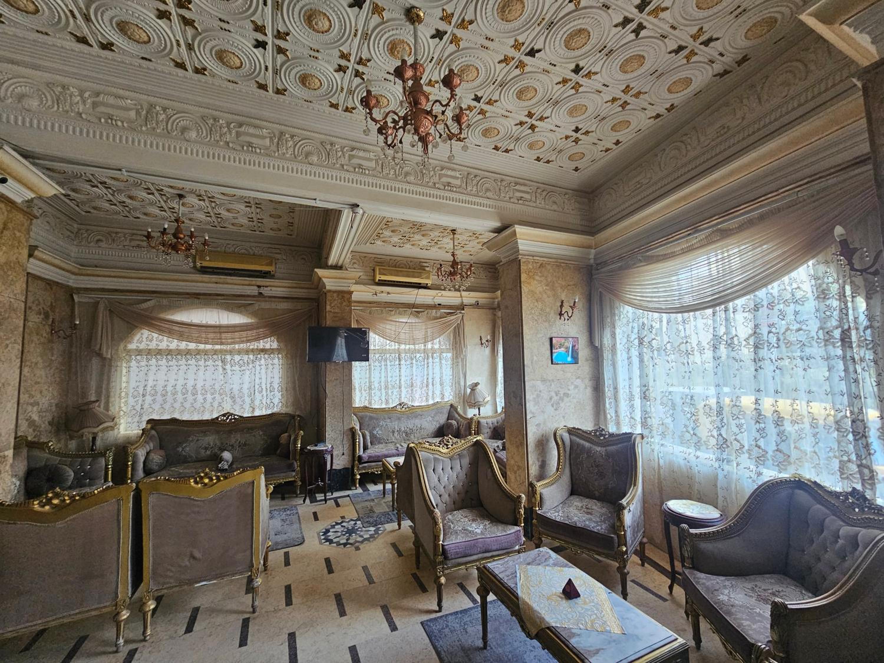 Rasheed International Hotel - Families Only
