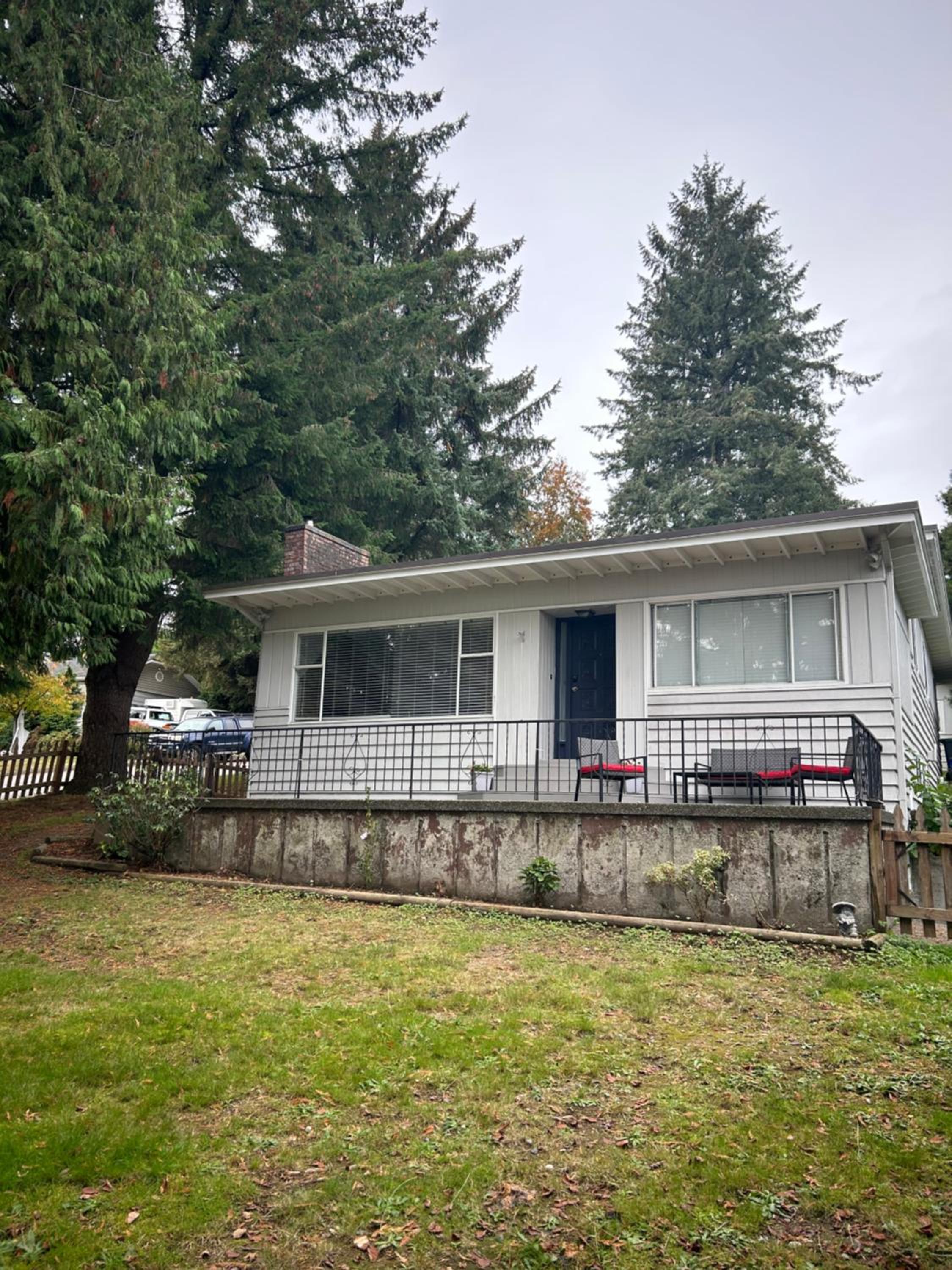 Cozy home near Grand Blvd Park
