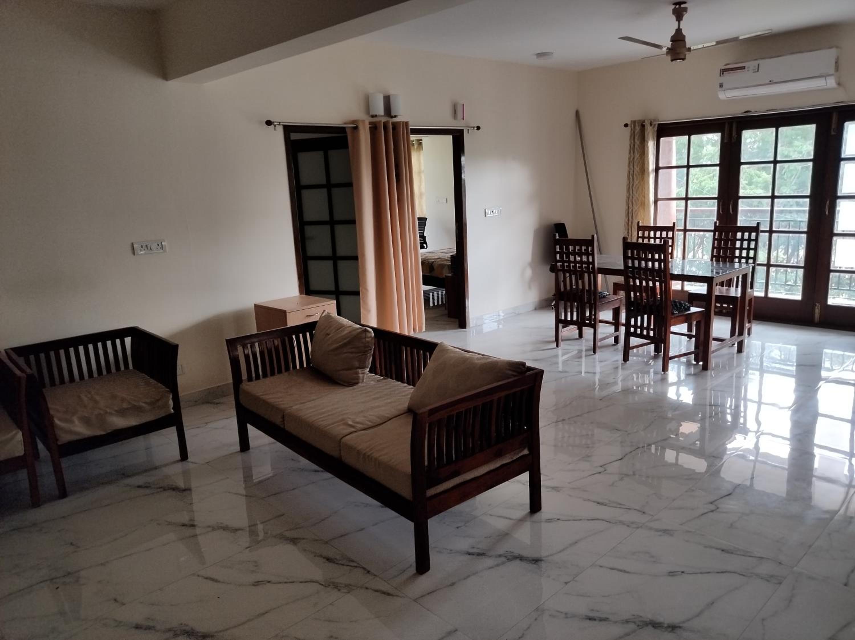 Aura Homes