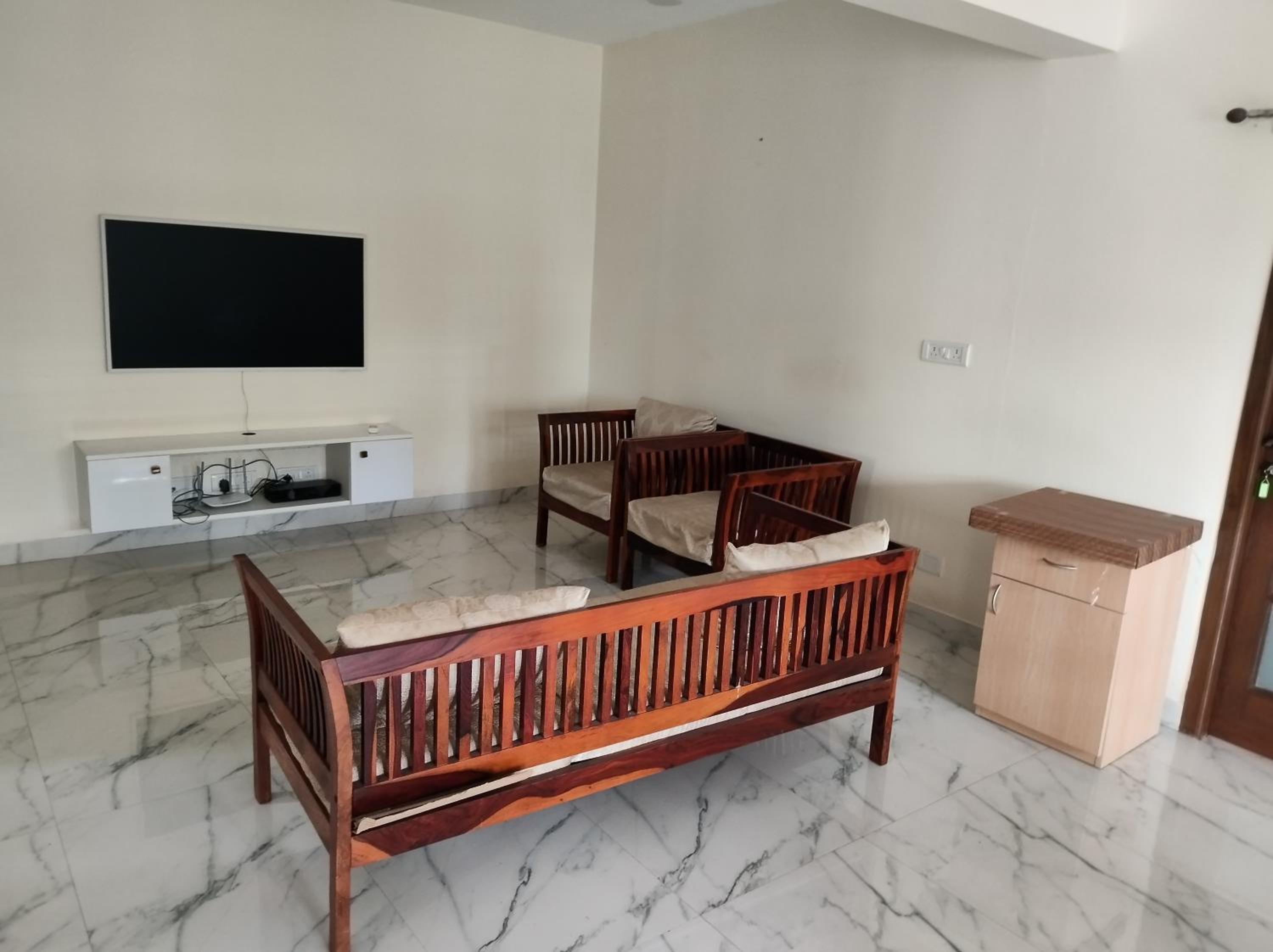 Aura Homes
