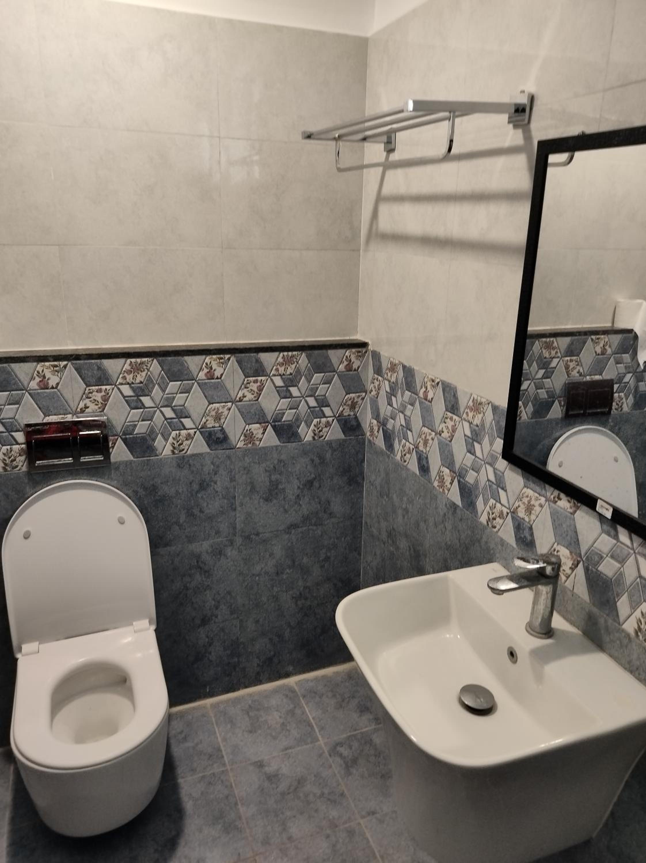 Aura Homes