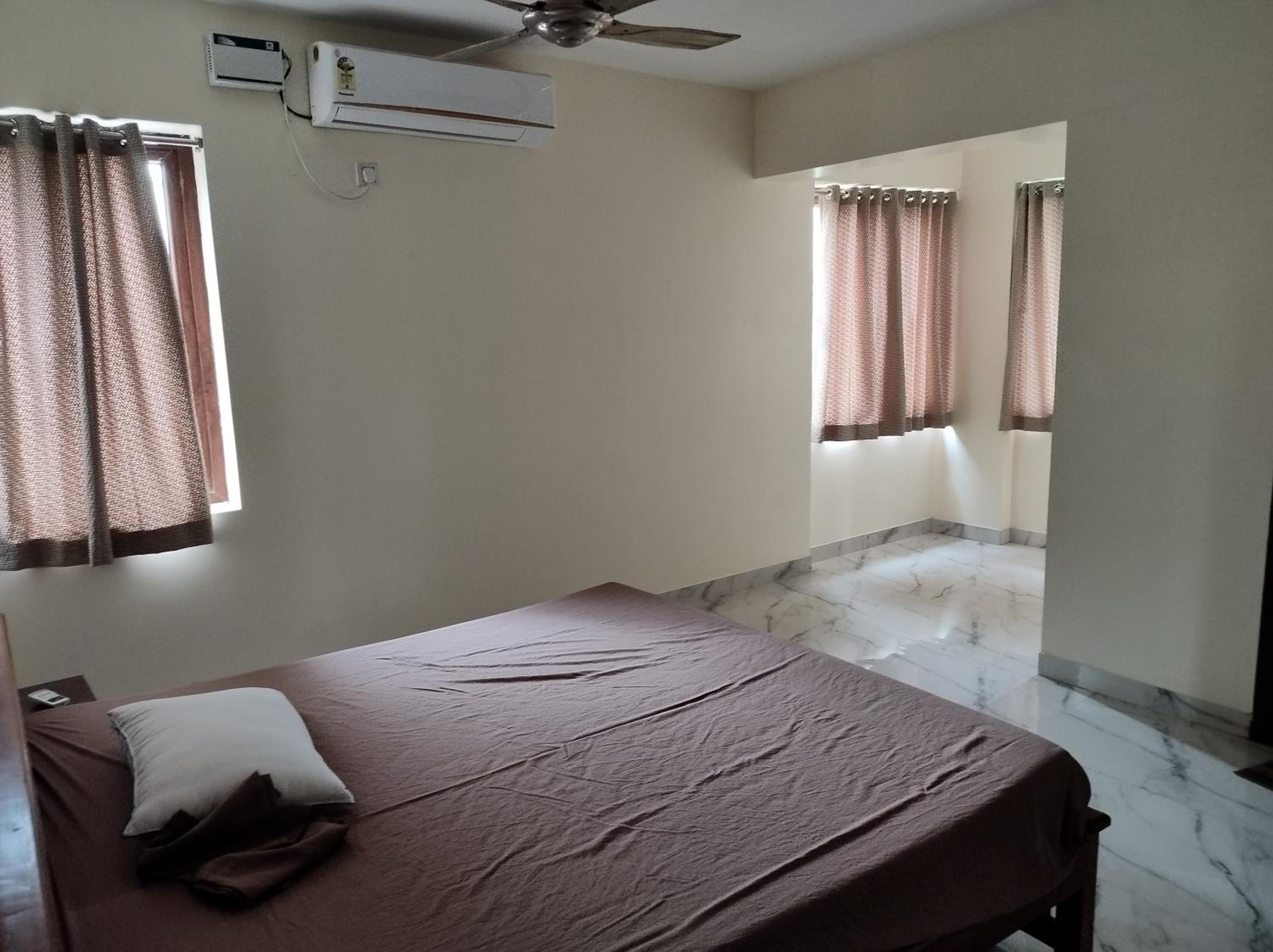 Aura Homes