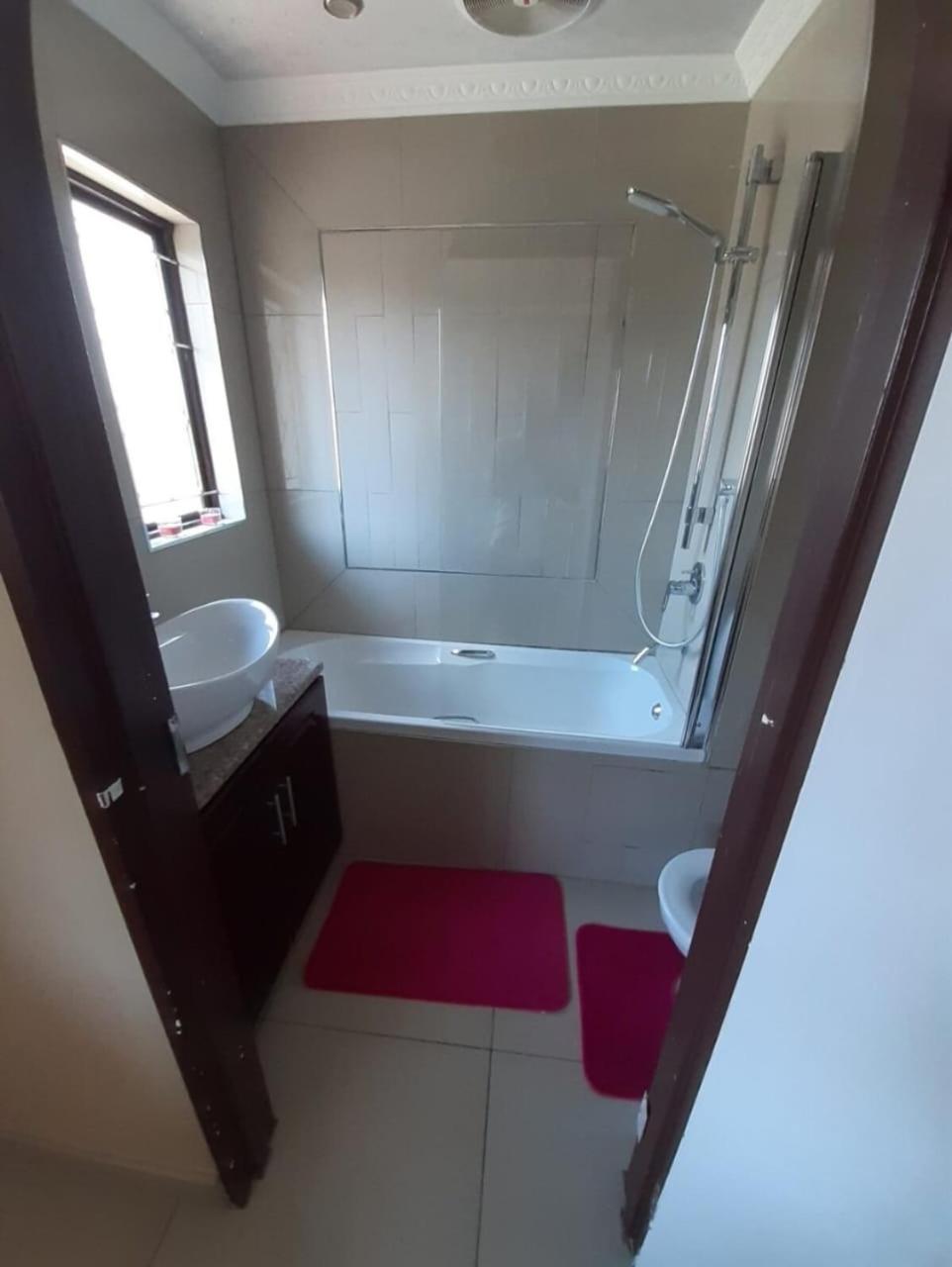 Unit 15 Holzner Gardens view 2