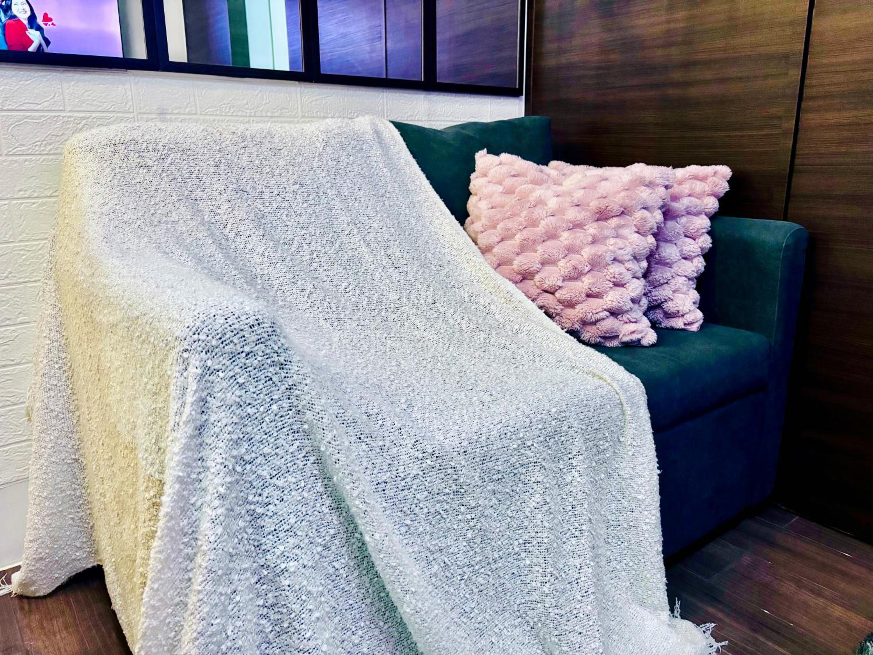 Ikigai Charlie Makati Condo Premium Comfort & Luxury