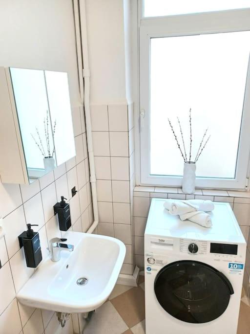 Halbes Apartment Wismar Altstadt King Bed