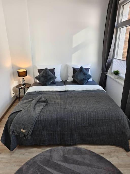 Halbes Apartment Wismar Altstadt King Bed