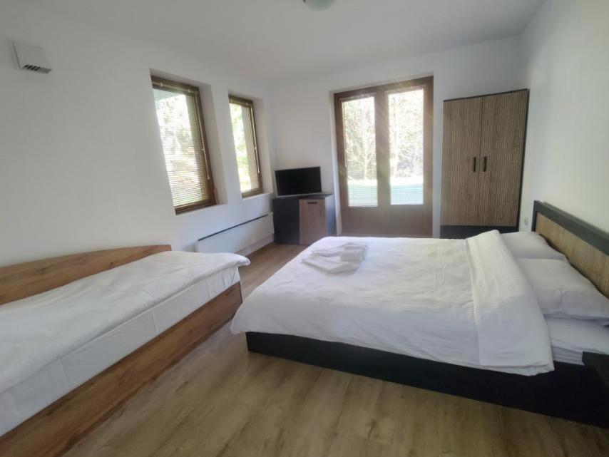 PAMPOROVO Raikovski lodge