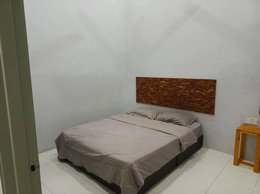 Anis Gerikhomestay, Taman Desa Baiduri 15 photo 4