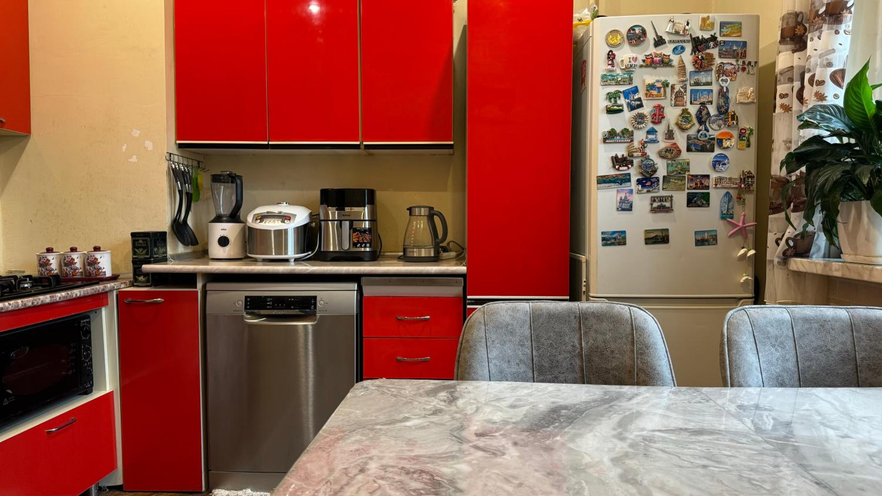 Sweet Apartament near Metro Cop 29