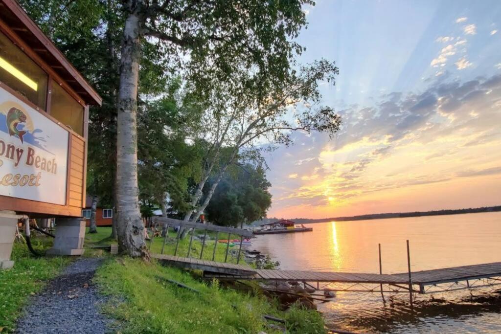 2 Bedroom Eagle Villa In Voyageurs National Park