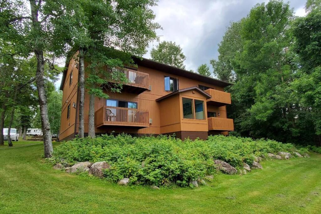 2 Bedroom Eagle Villa In Voyageurs National Park