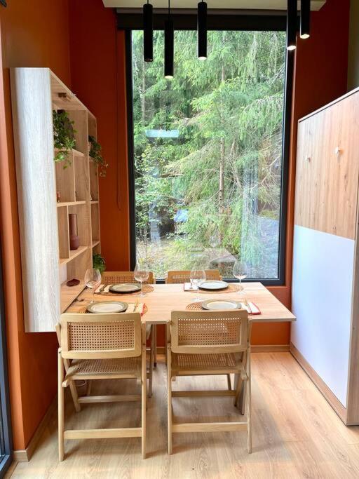 Freyja Summer Forest Retreat Cabin with Private Outdoor Tub and Lakeside Views view 2