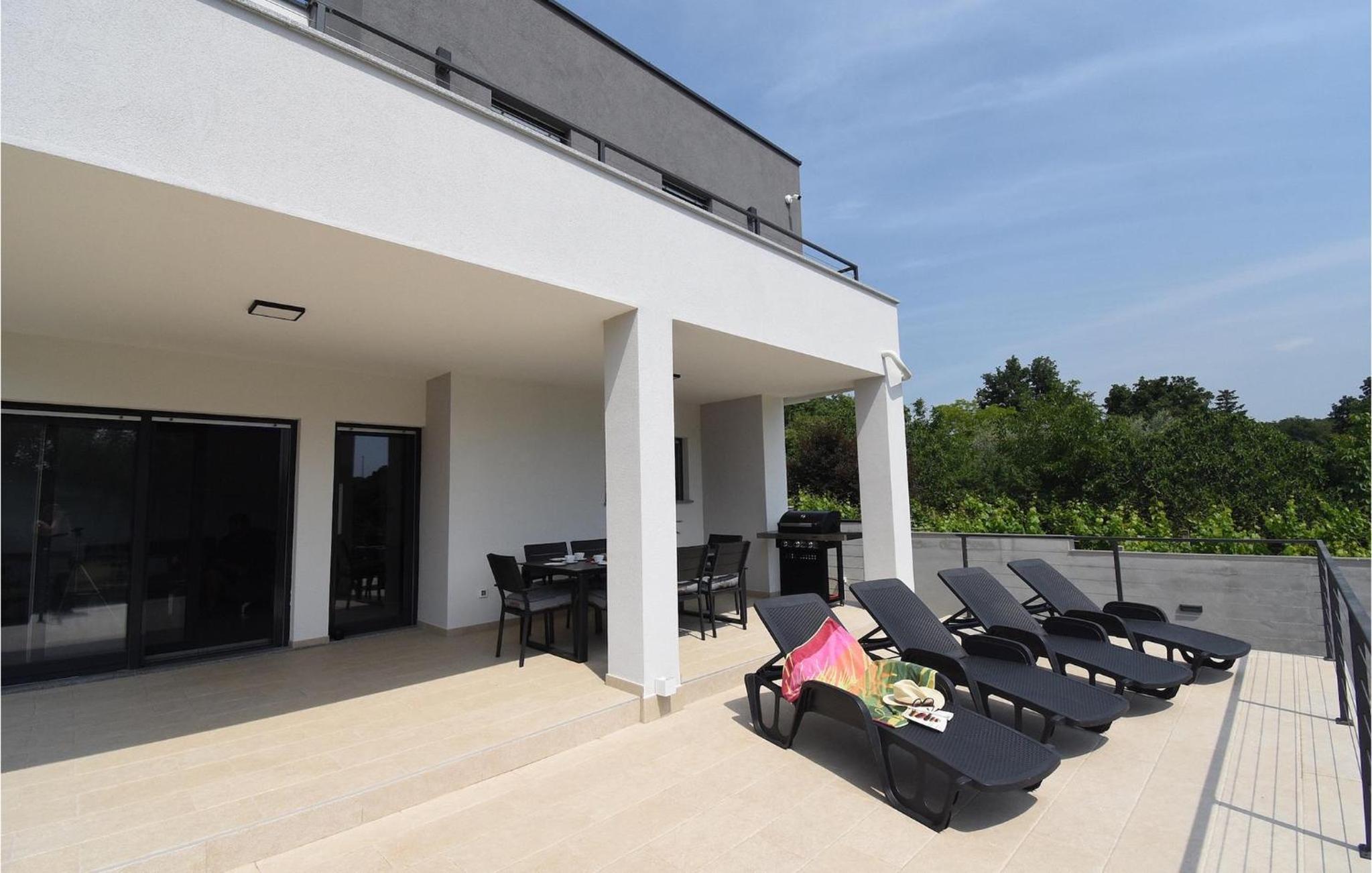 Villa Tara