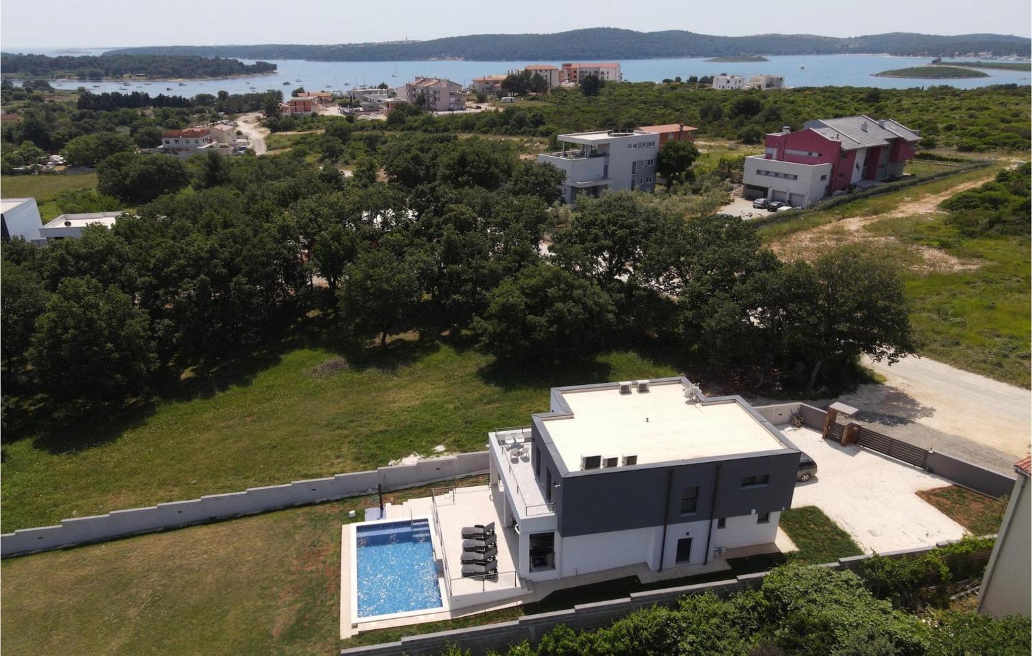 Villa Tara