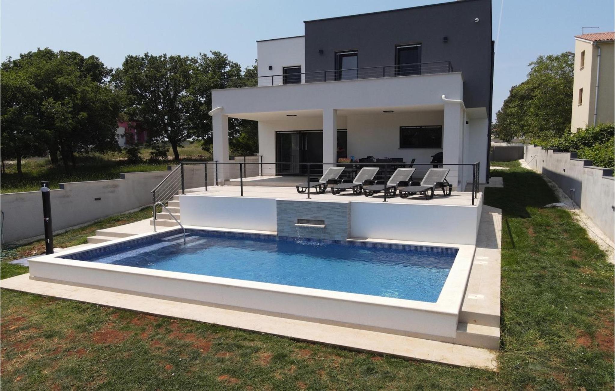 Villa Tara