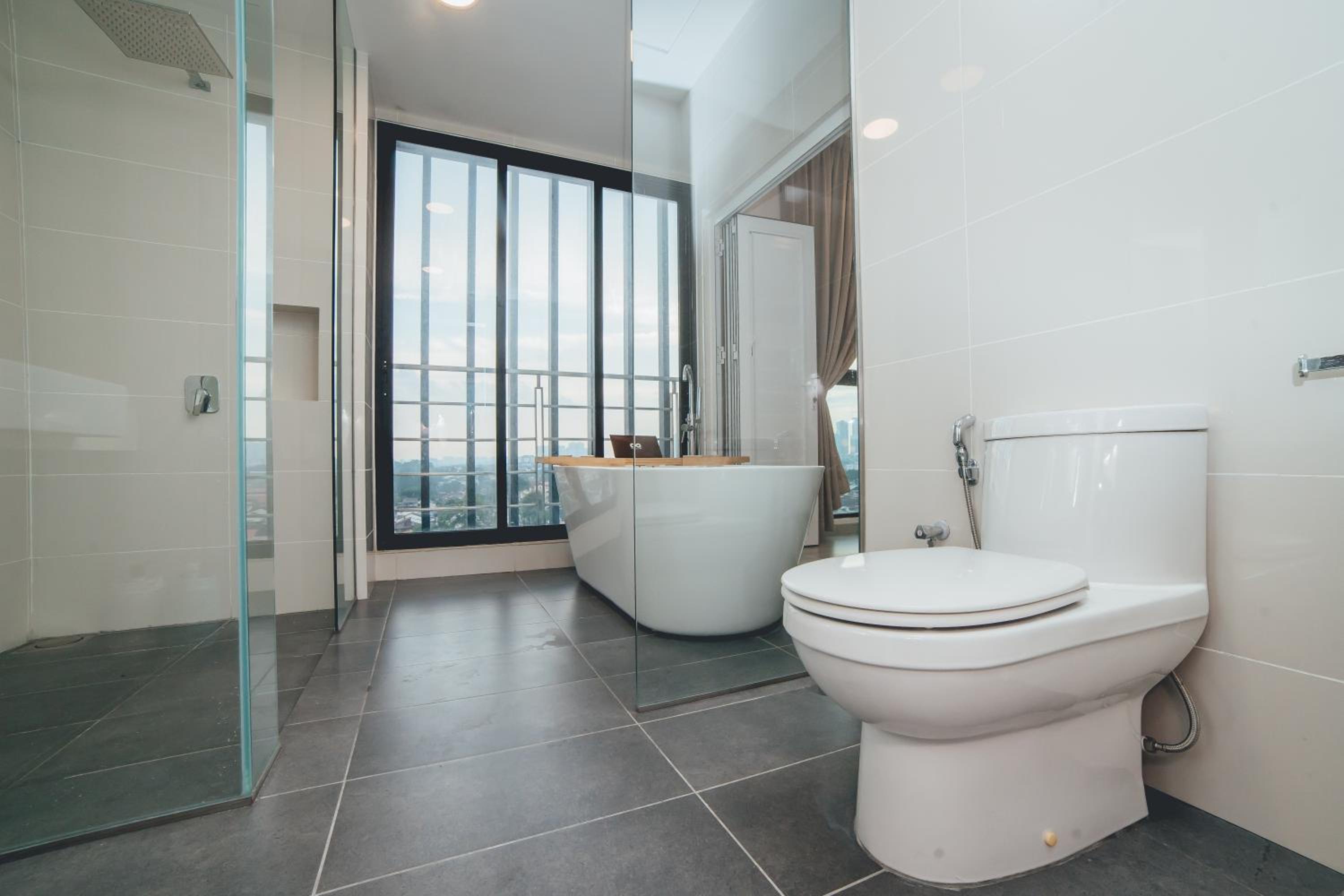 Mosaic Southkey Joy Gateway 3BR8pax nr Midvalley by Our Stay