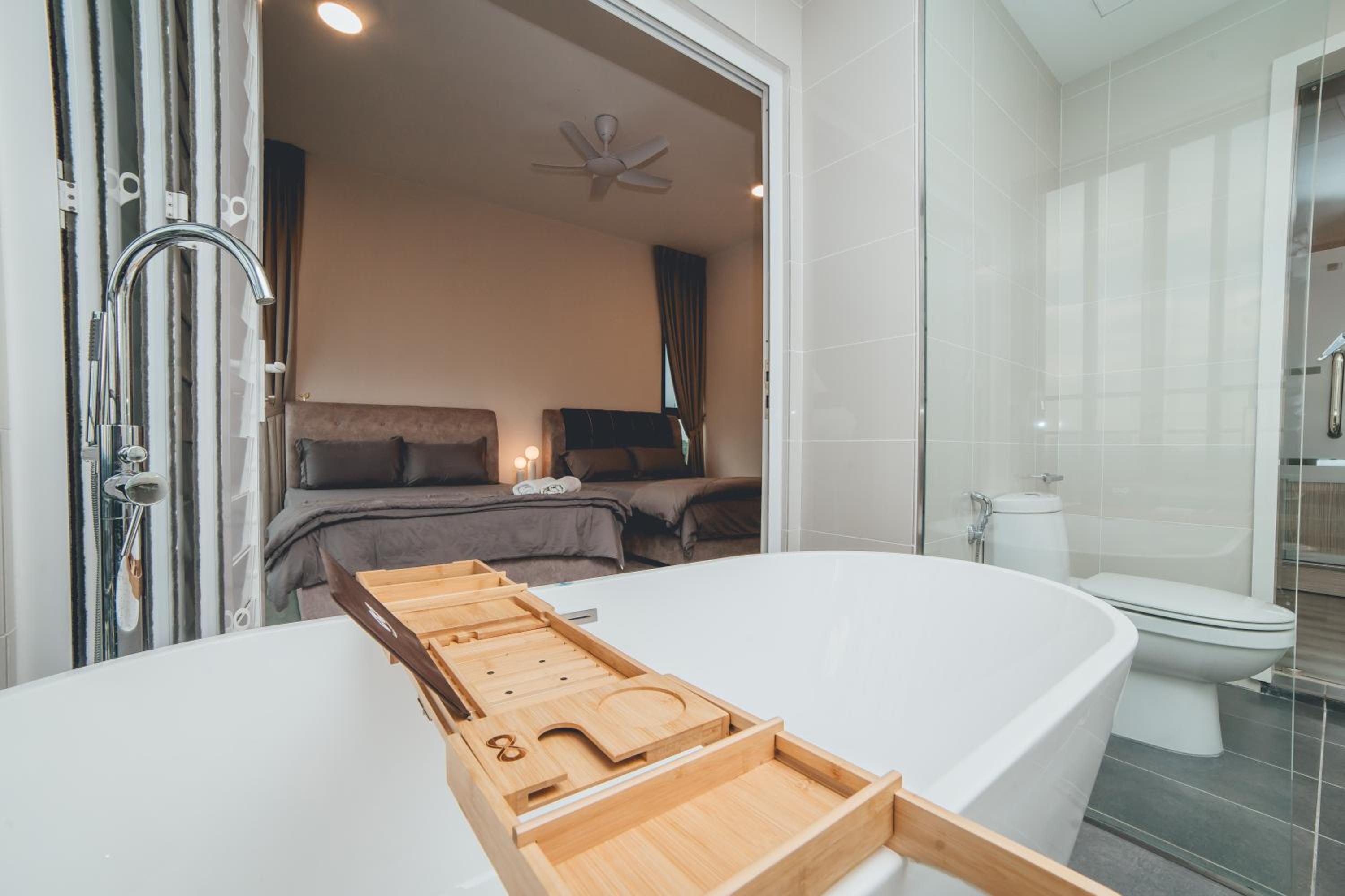 Mosaic Southkey Joy Gateway 3BR8pax nr Midvalley by Our Stay