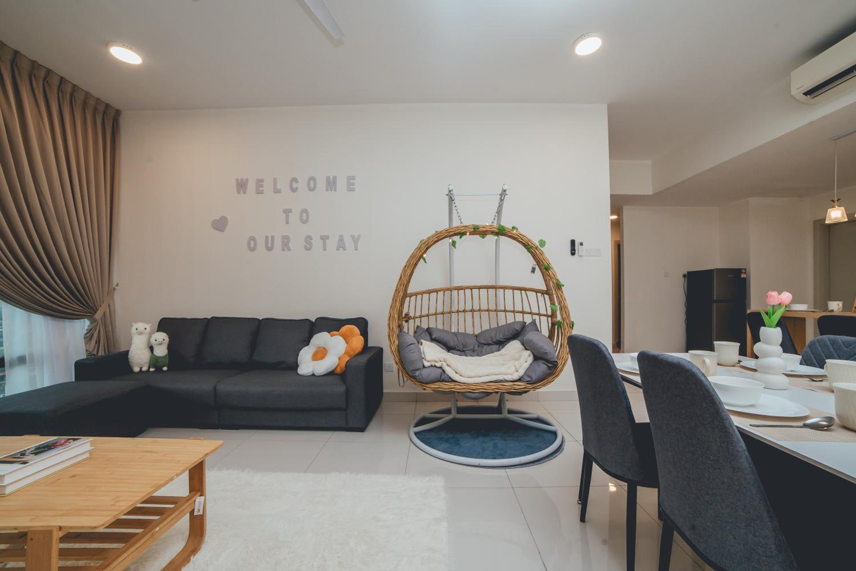 Mosaic Southkey Joy Gateway 3BR8pax nr Midvalley by Our Stay