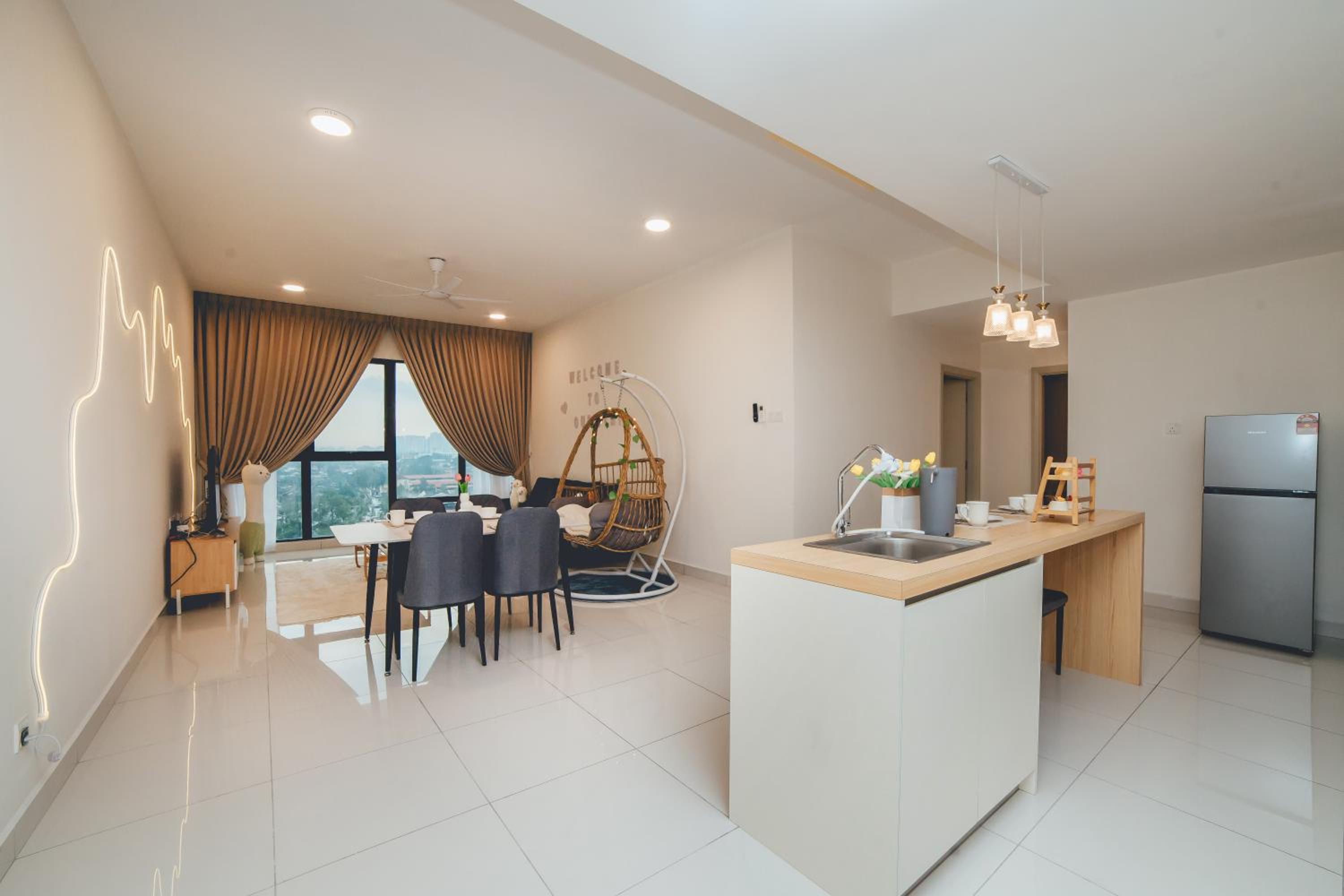 Mosaic Southkey Joy Gateway 3BR8pax nr Midvalley by Our Stay