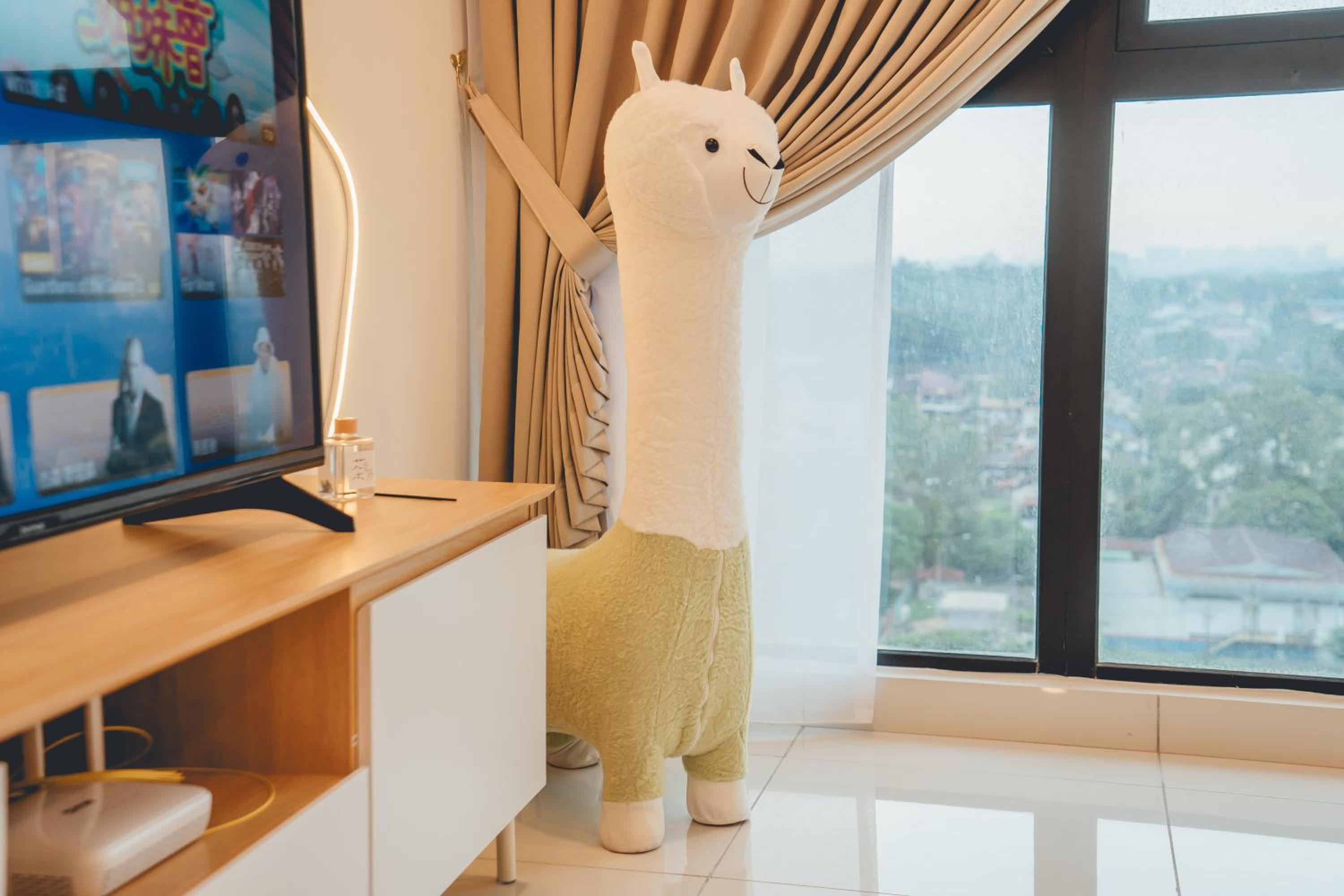Mosaic Southkey Joy Gateway 3BR8pax nr Midvalley by Our Stay