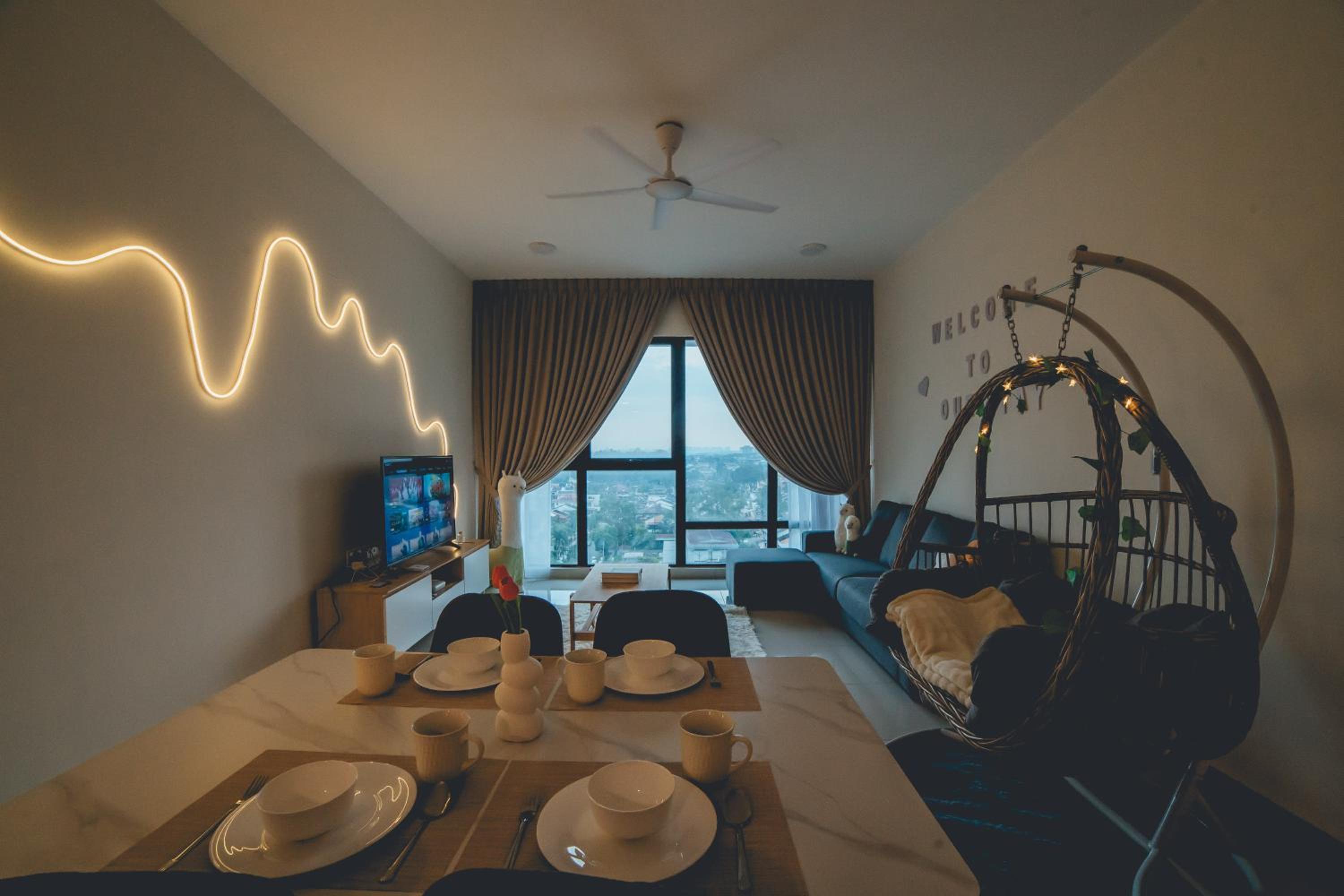Mosaic Southkey Joy Gateway 3BR8pax nr Midvalley by Our Stay