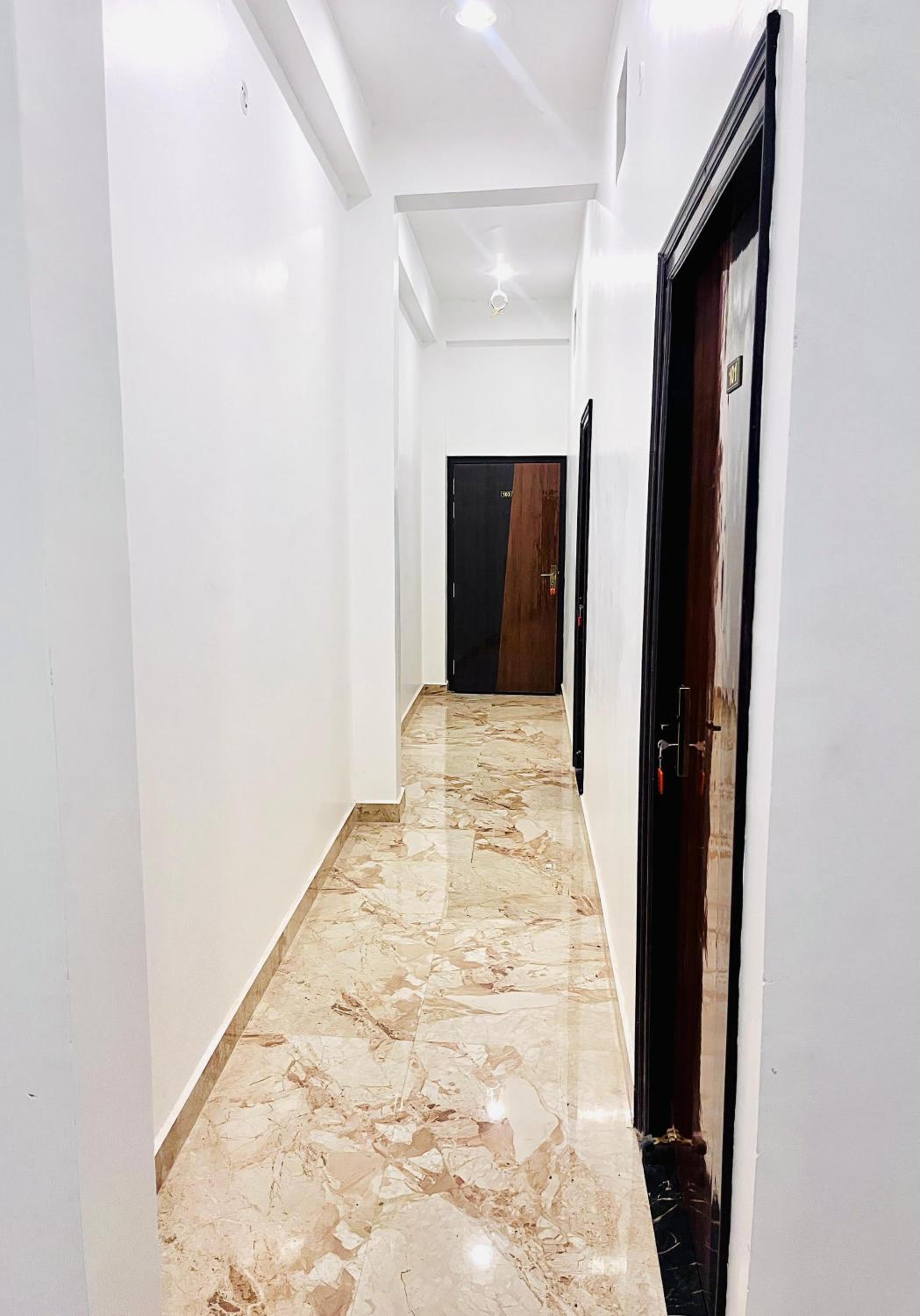 RAVINDRA GEETA Inn view 2