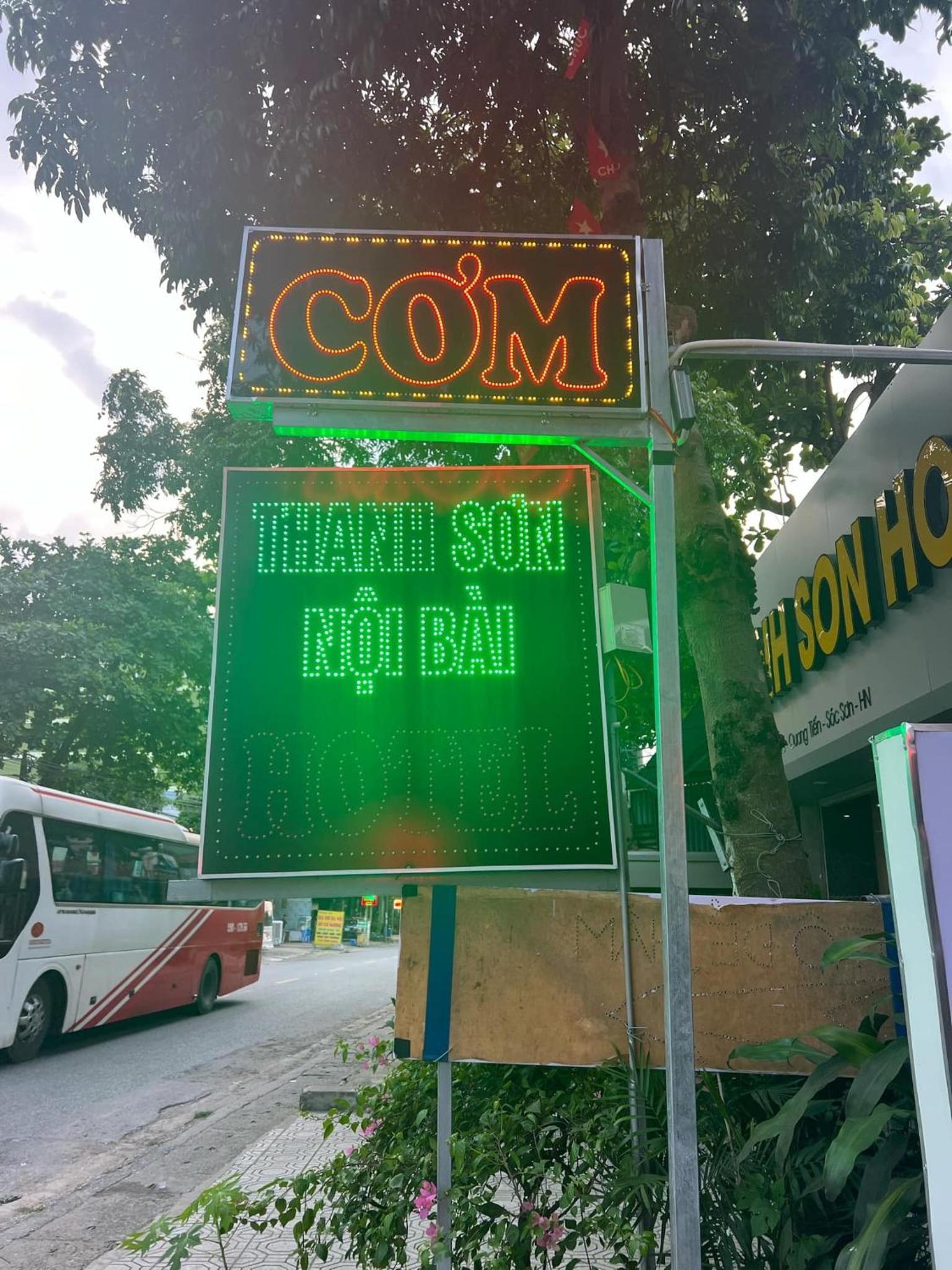 Khách sạn Thanh Sơn Nội Bài