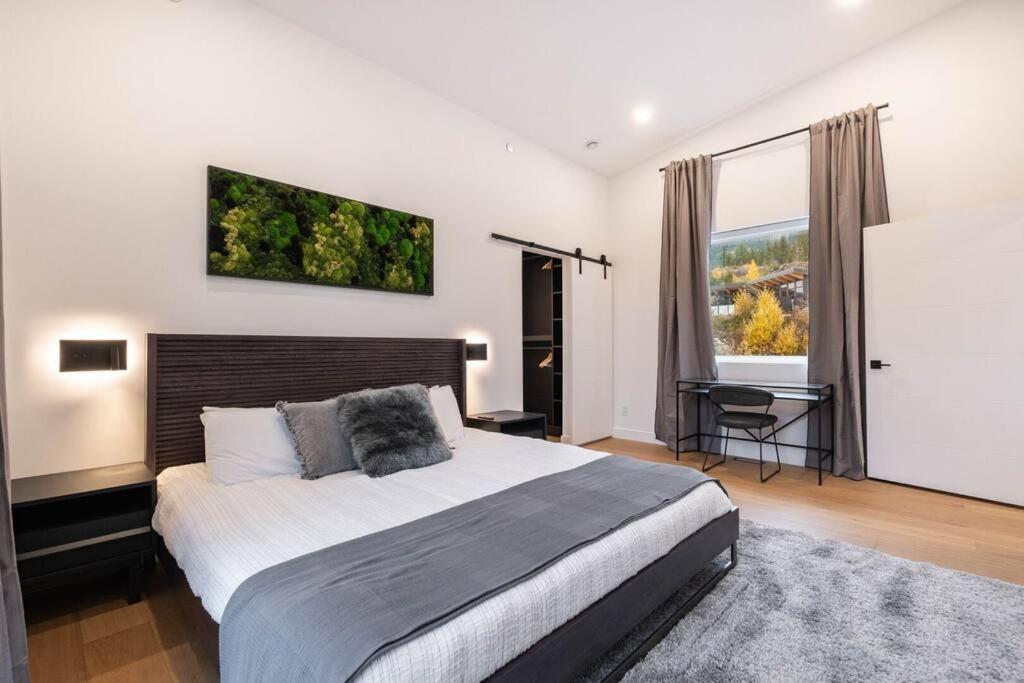 Wedge Chalet by Outpost Whistler