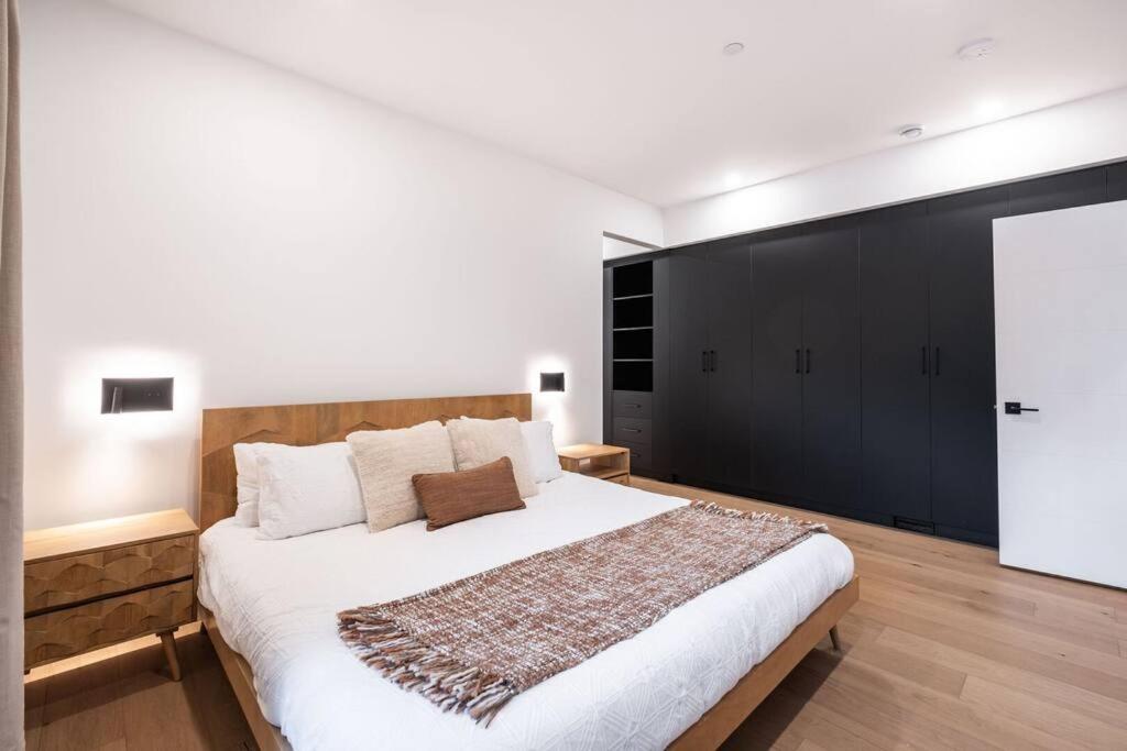 Wedge Chalet by Outpost Whistler